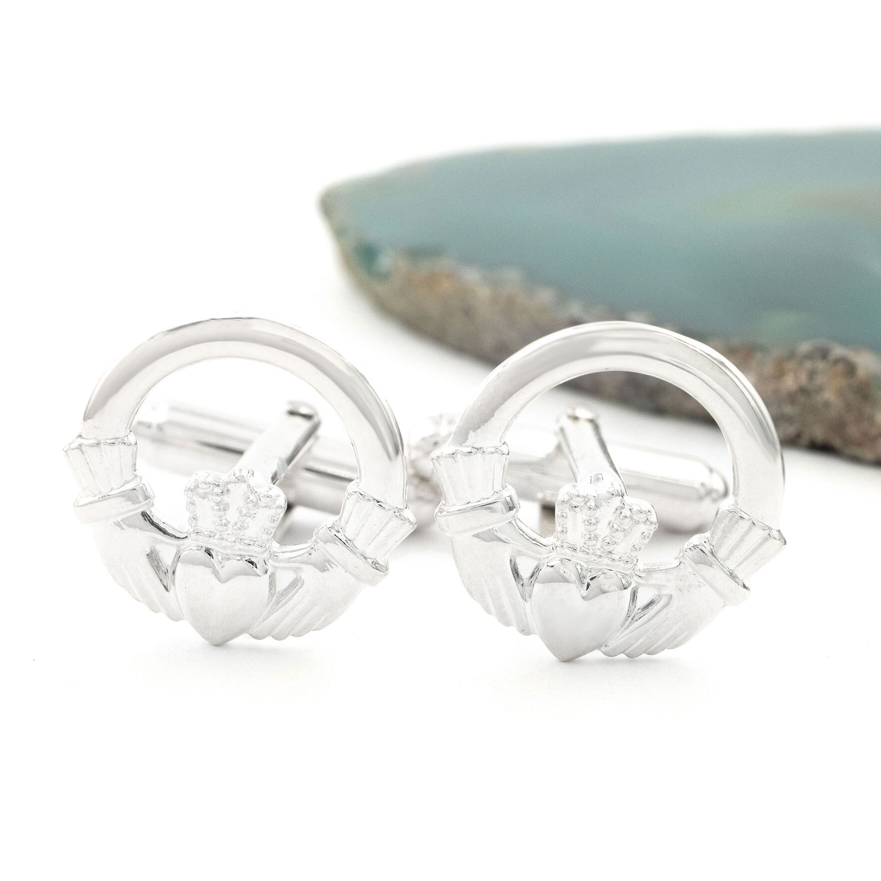 Mens Claddagh Cufflinks in Sterling Silver