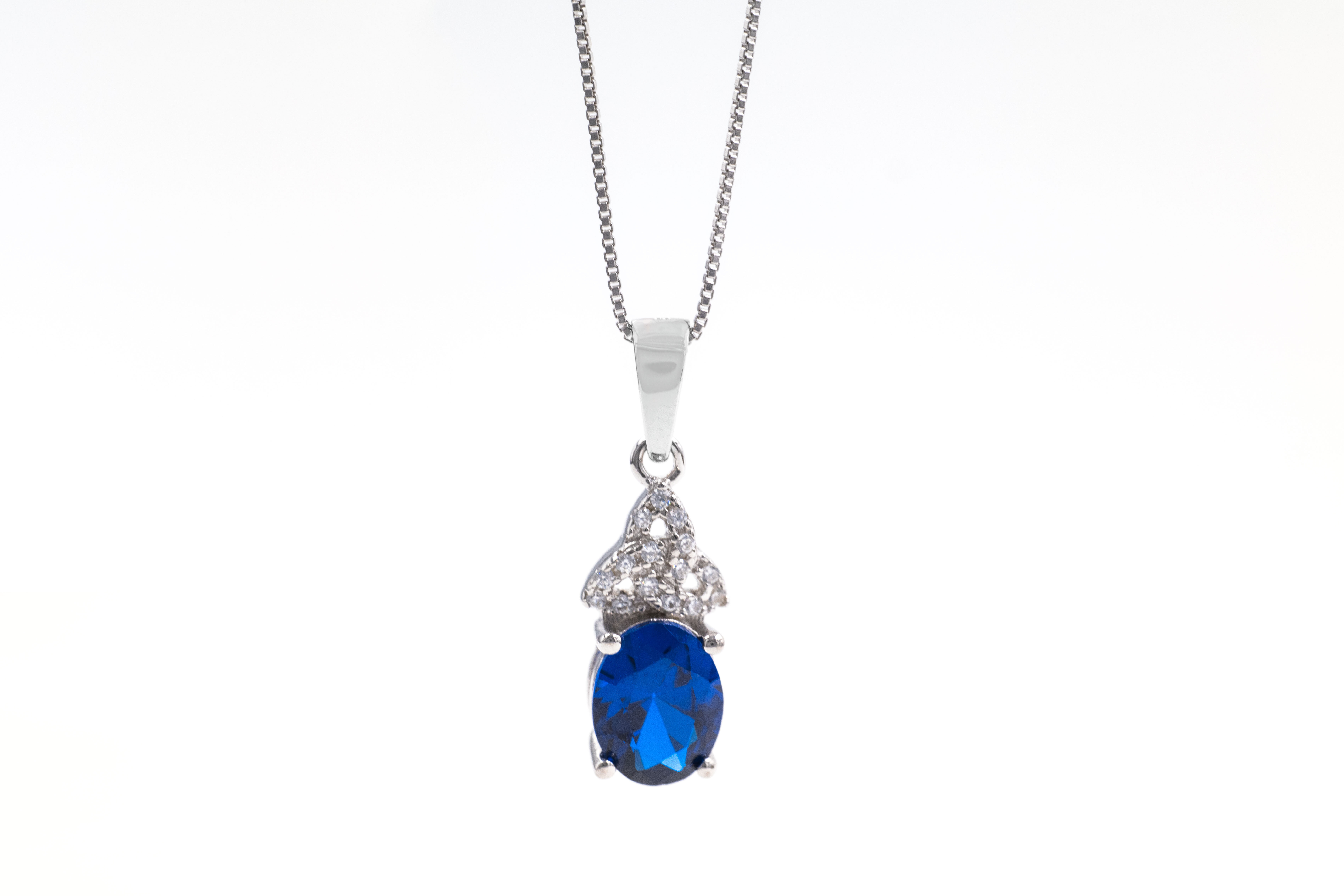 Gorgeous Sterling Silver September Birthstone Necklace For Women