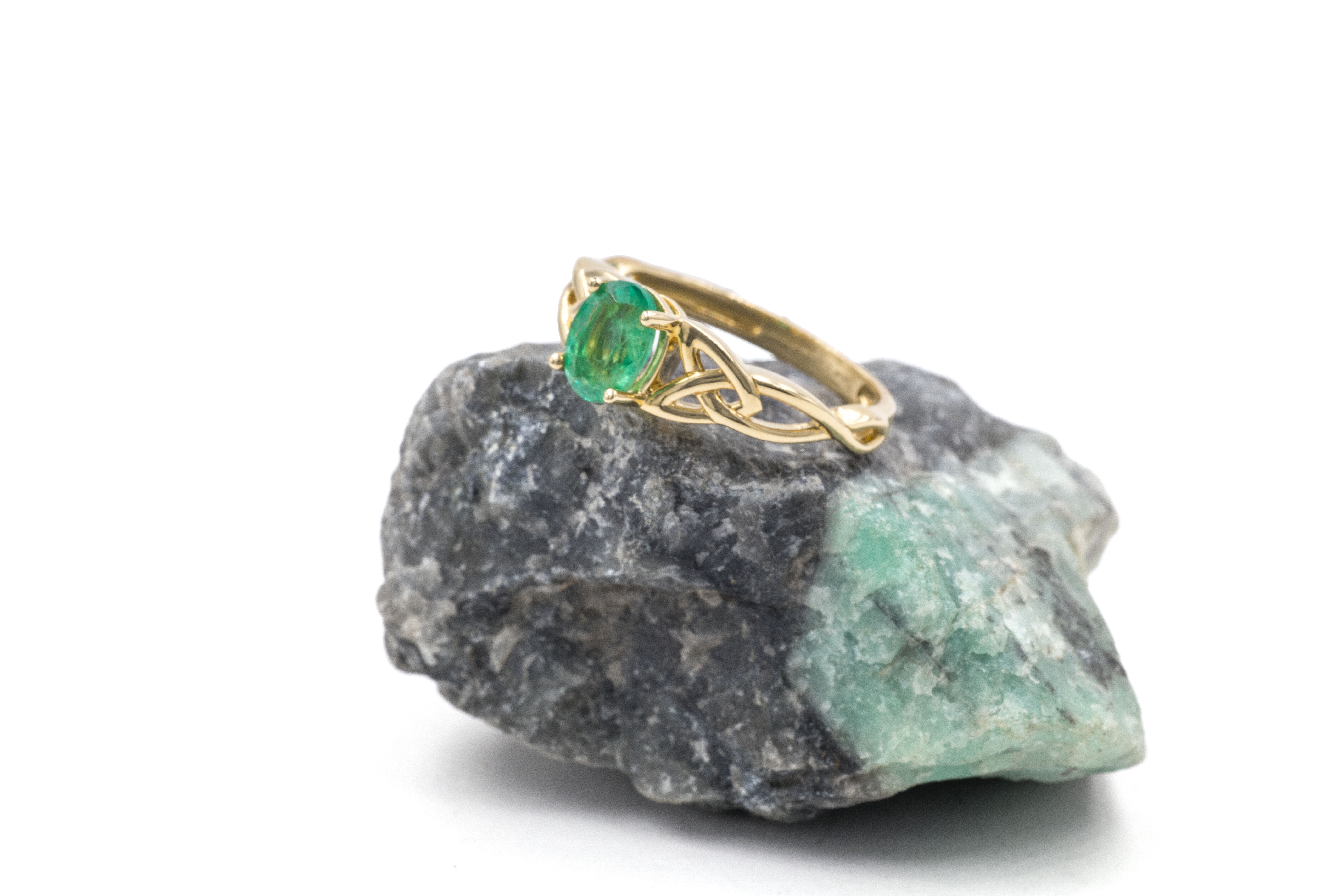 Gorgeous 14K Yellow Gold Trinity Knot Ring With a Polished Finish For Women