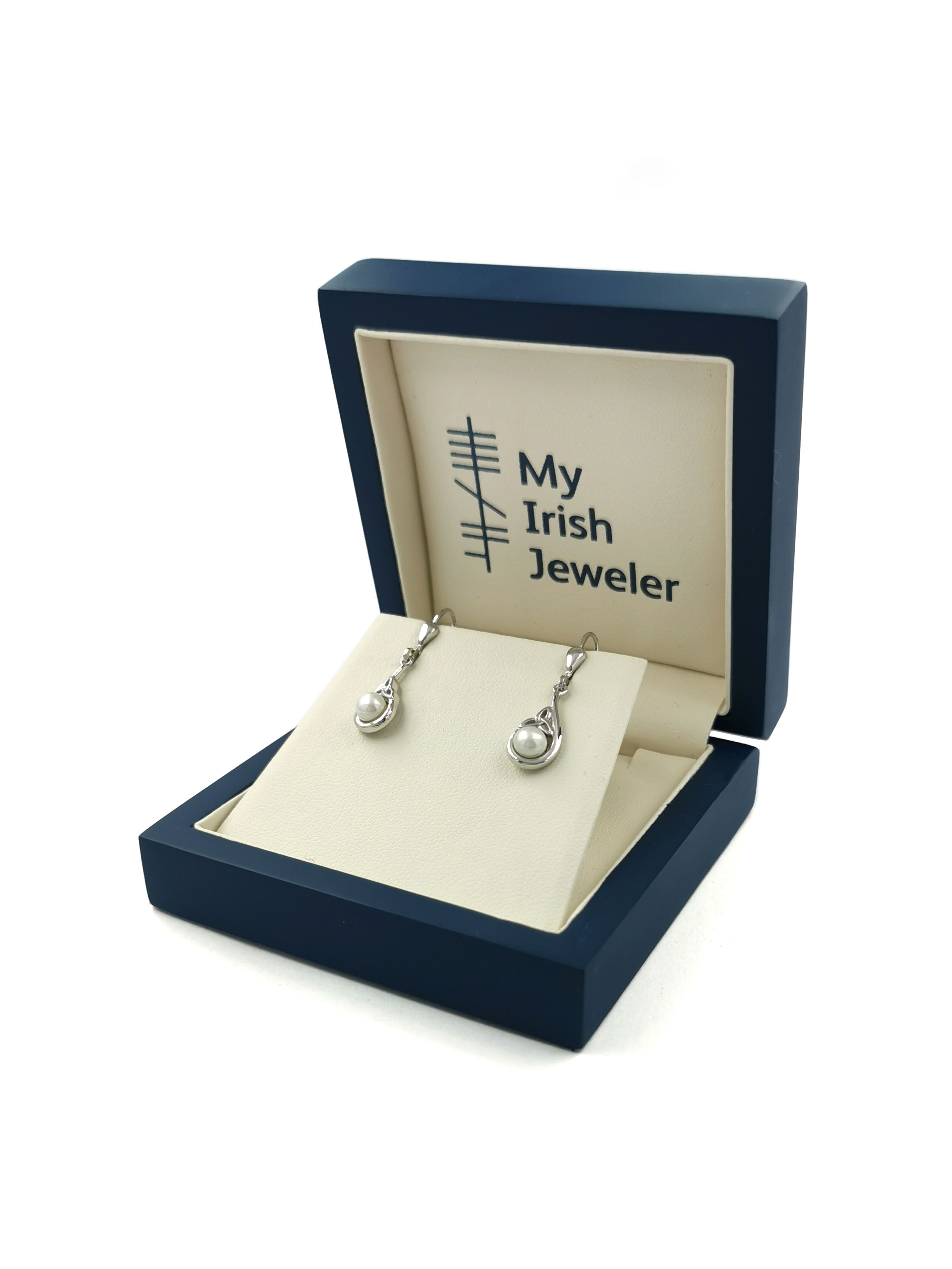 Womens Trinity Knot Gift Set in Sterling Silver. In Luxury Packaging.