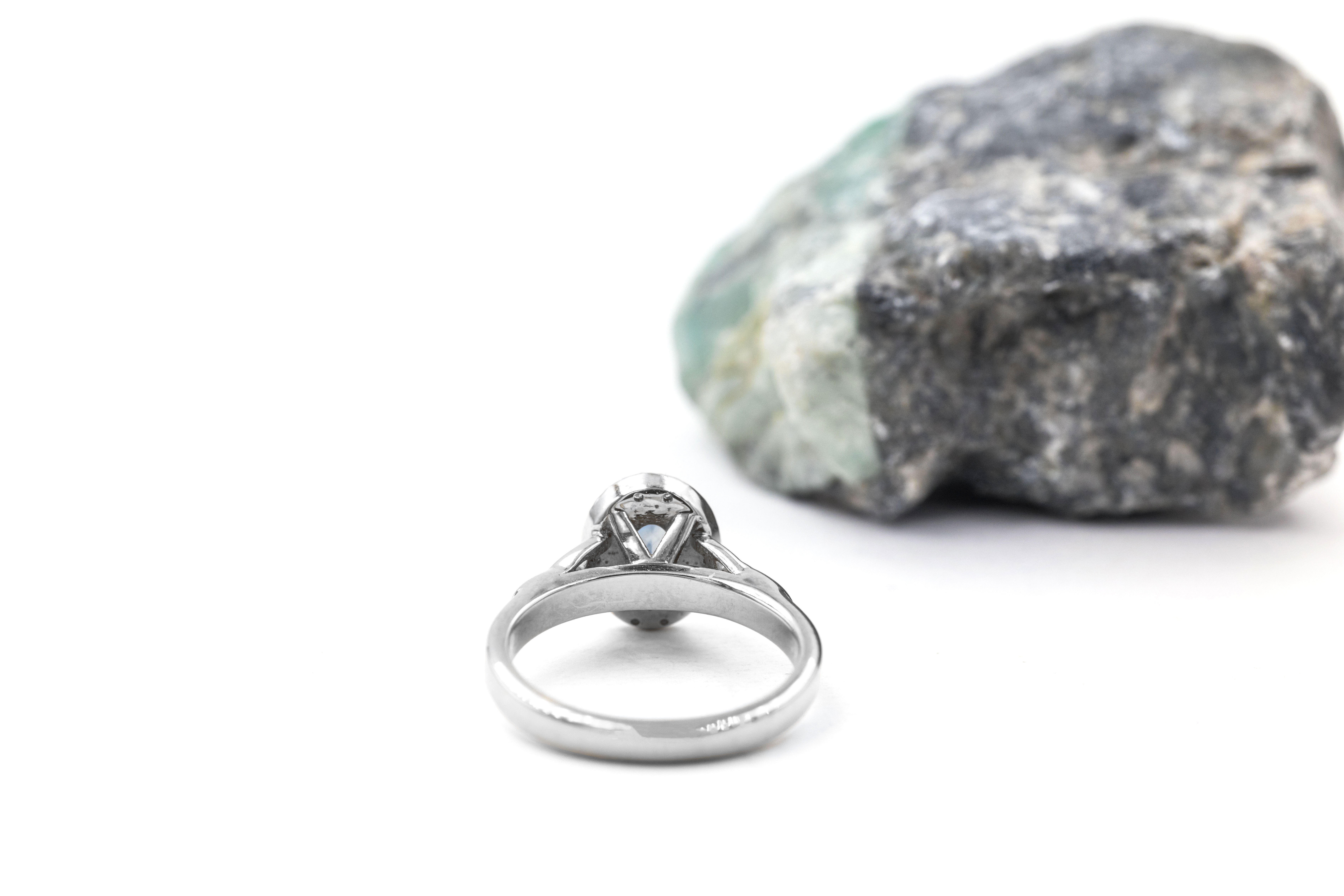 Womens Trinity Knot & Celtic Knot 0.50ct Natural Sapphire Ring in Platinum 950. Picture Of The Back.