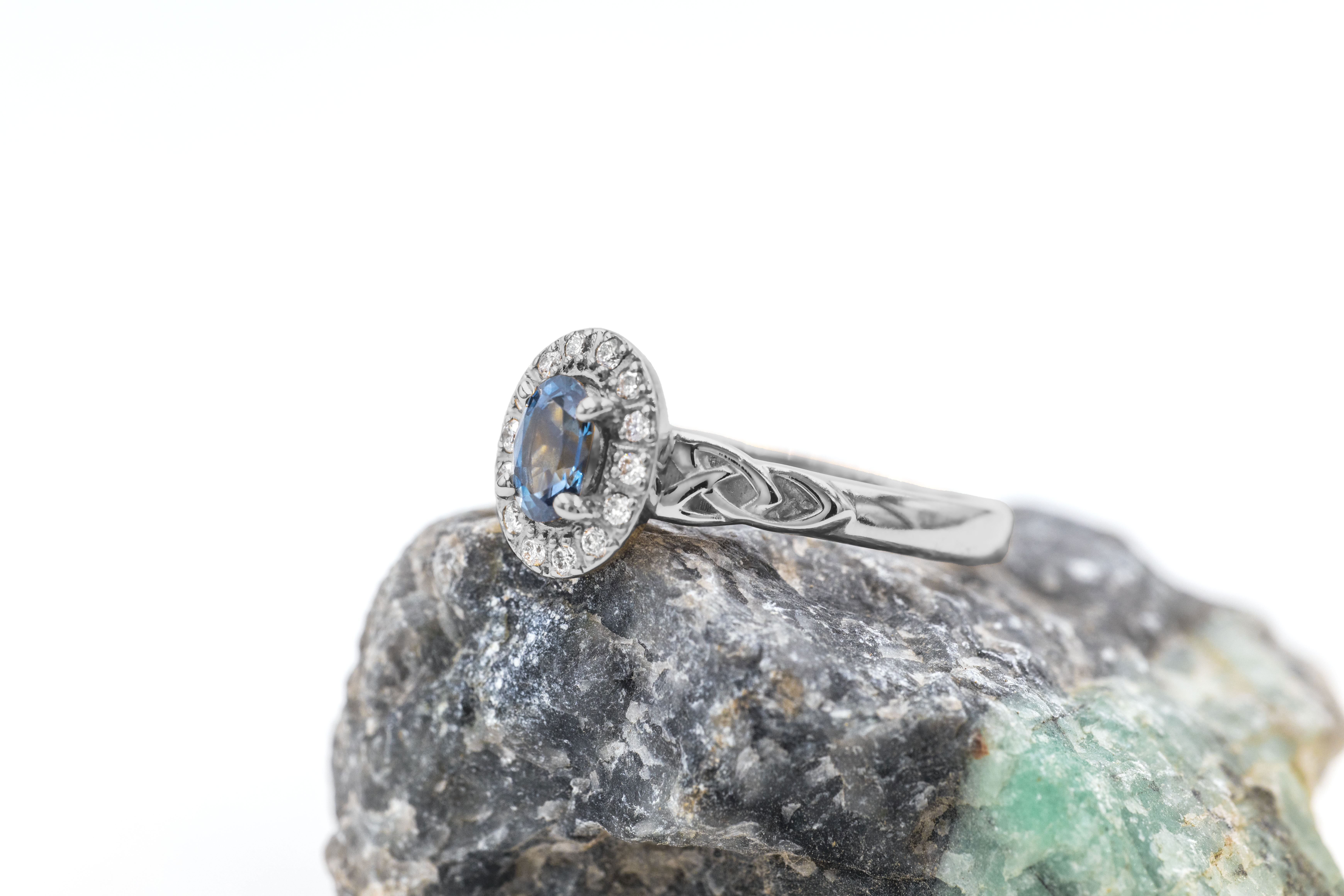 Womens Attractive Platinum 950 Trinity Knot 0.50ct Natural Sapphire Engagement Ring