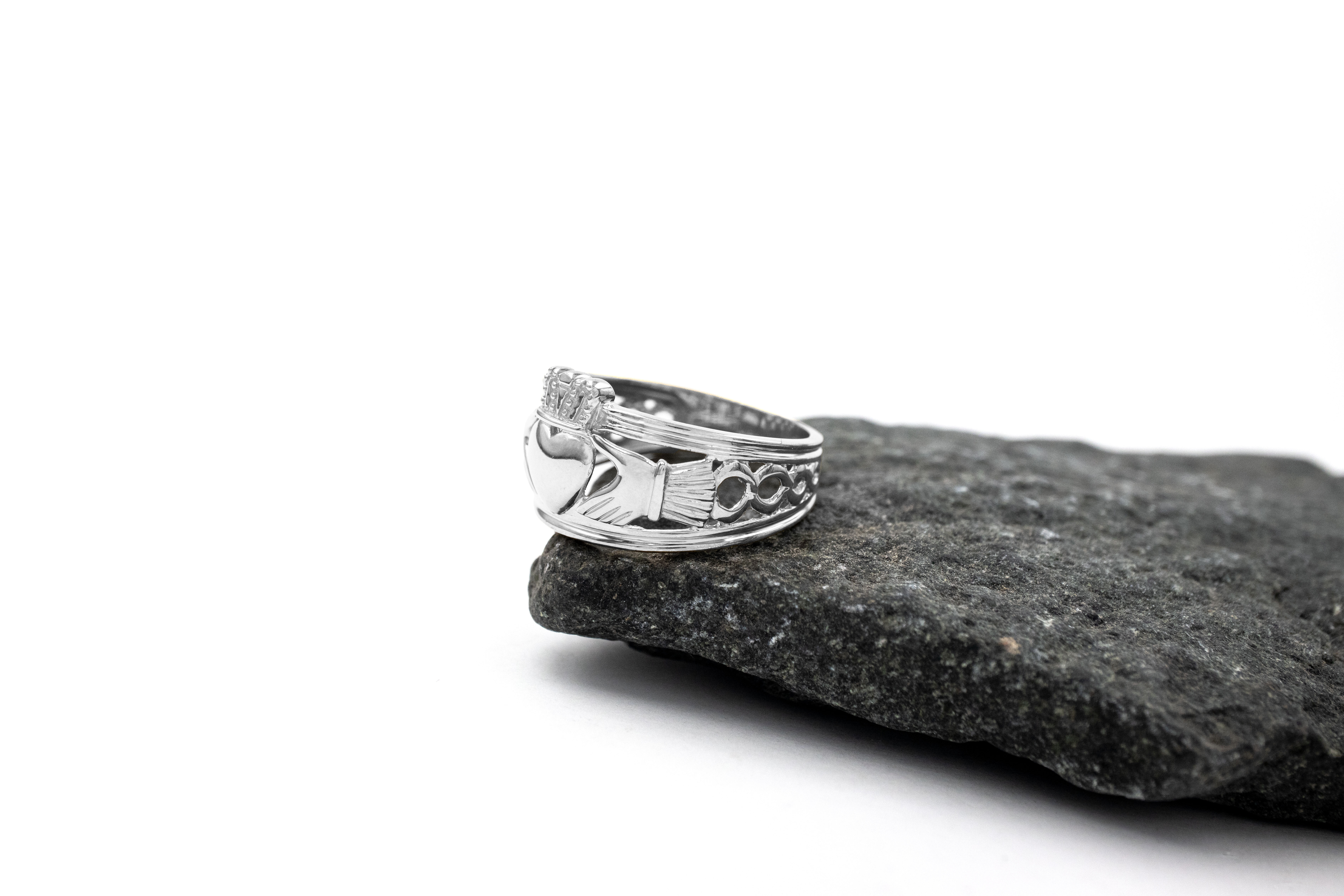 Gorgeous White Gold Claddagh Ring For Men - Model Photo. Side View.