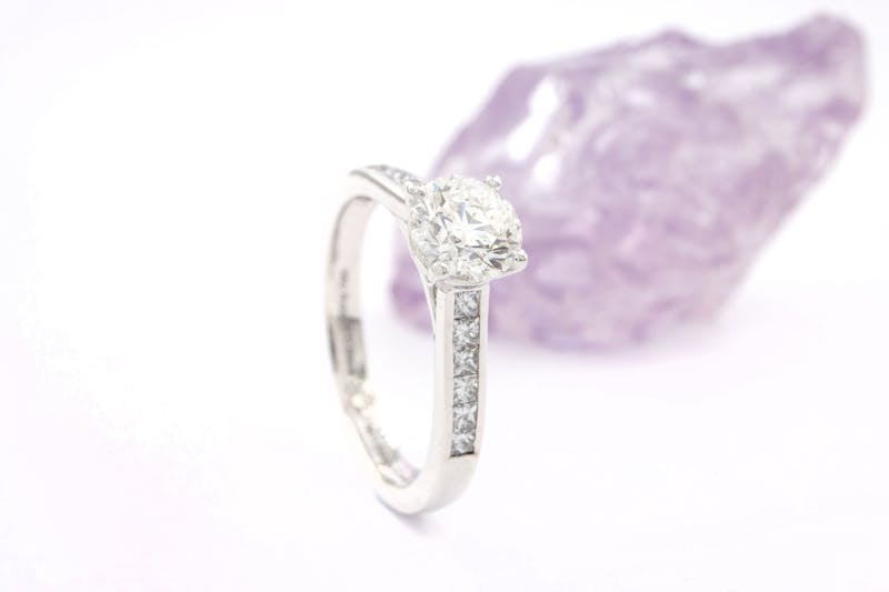 Womens Genuine White Gold Mo Anam Cara Engagement Ring