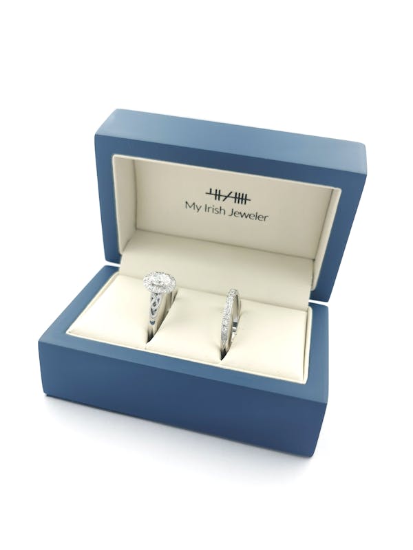 Womens Platinum 950 Trinity Knot 0.50ct Lab Grown Diamond Engagement Ring. In Luxury Packaging.