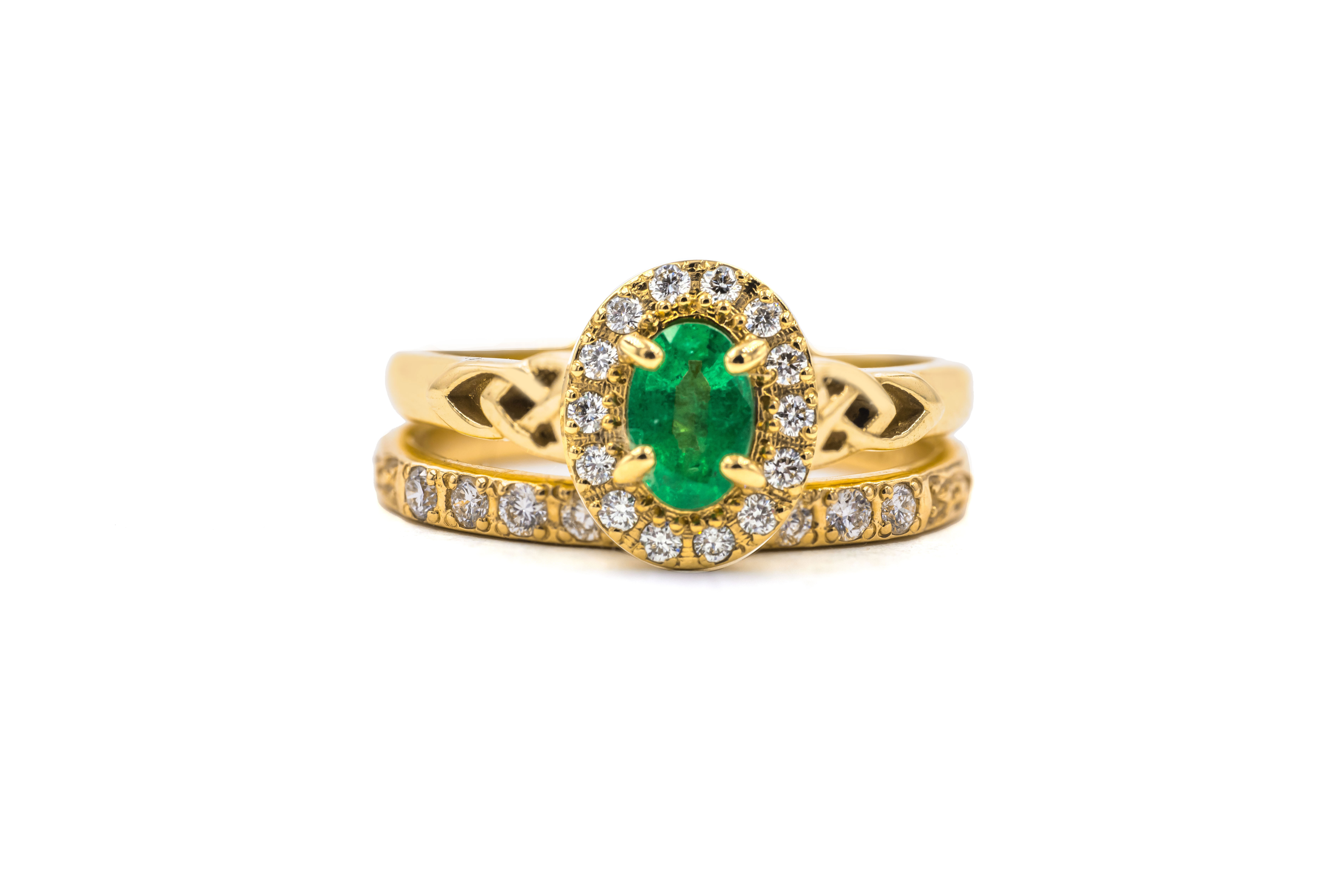 Womens Polished Trinity Knot Ring in Real Yellow Gold
