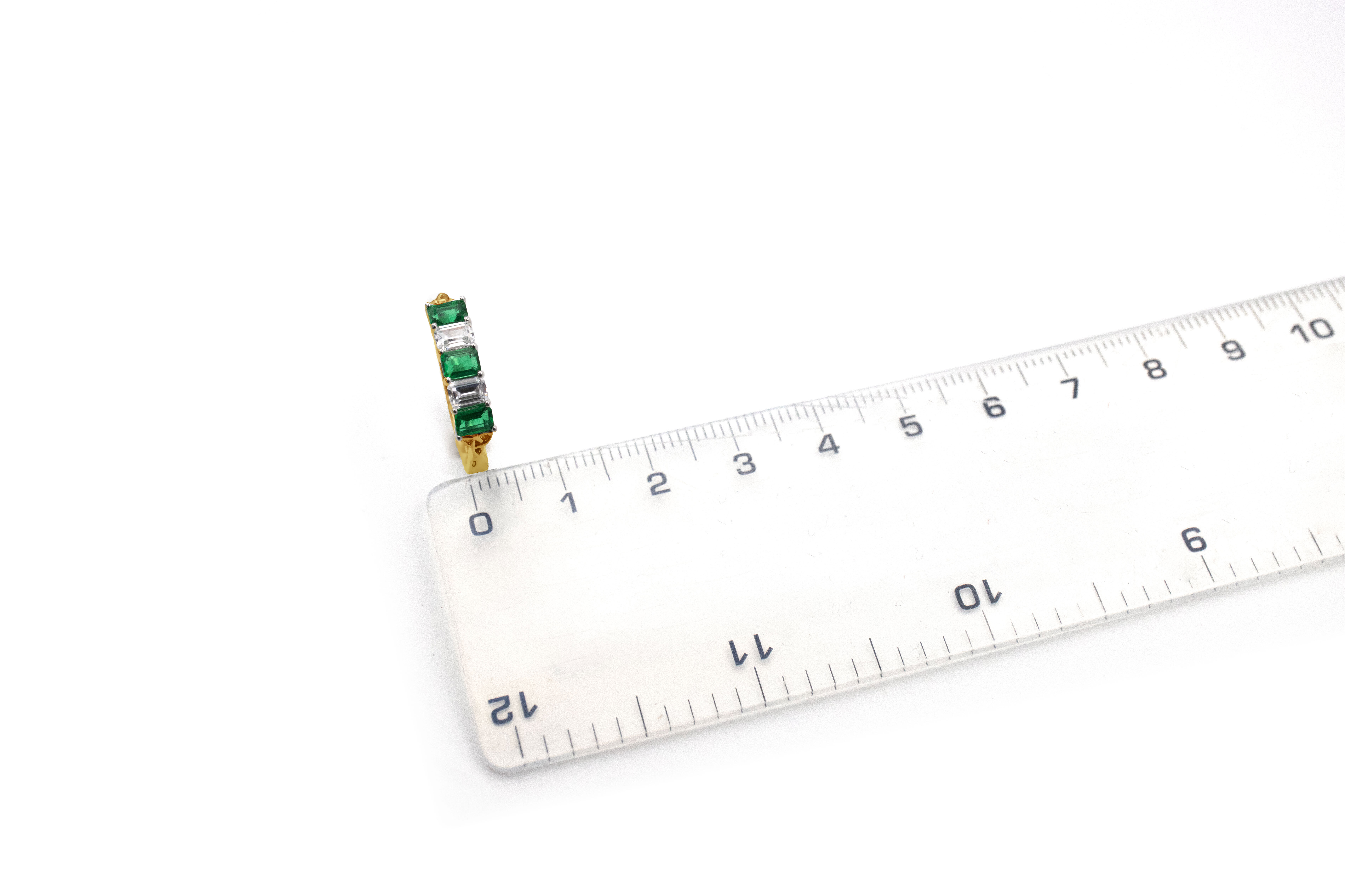 Luxurious 14K Yellow Gold Trinity Knot 3.0mm Ring With a Polished Finish For Women