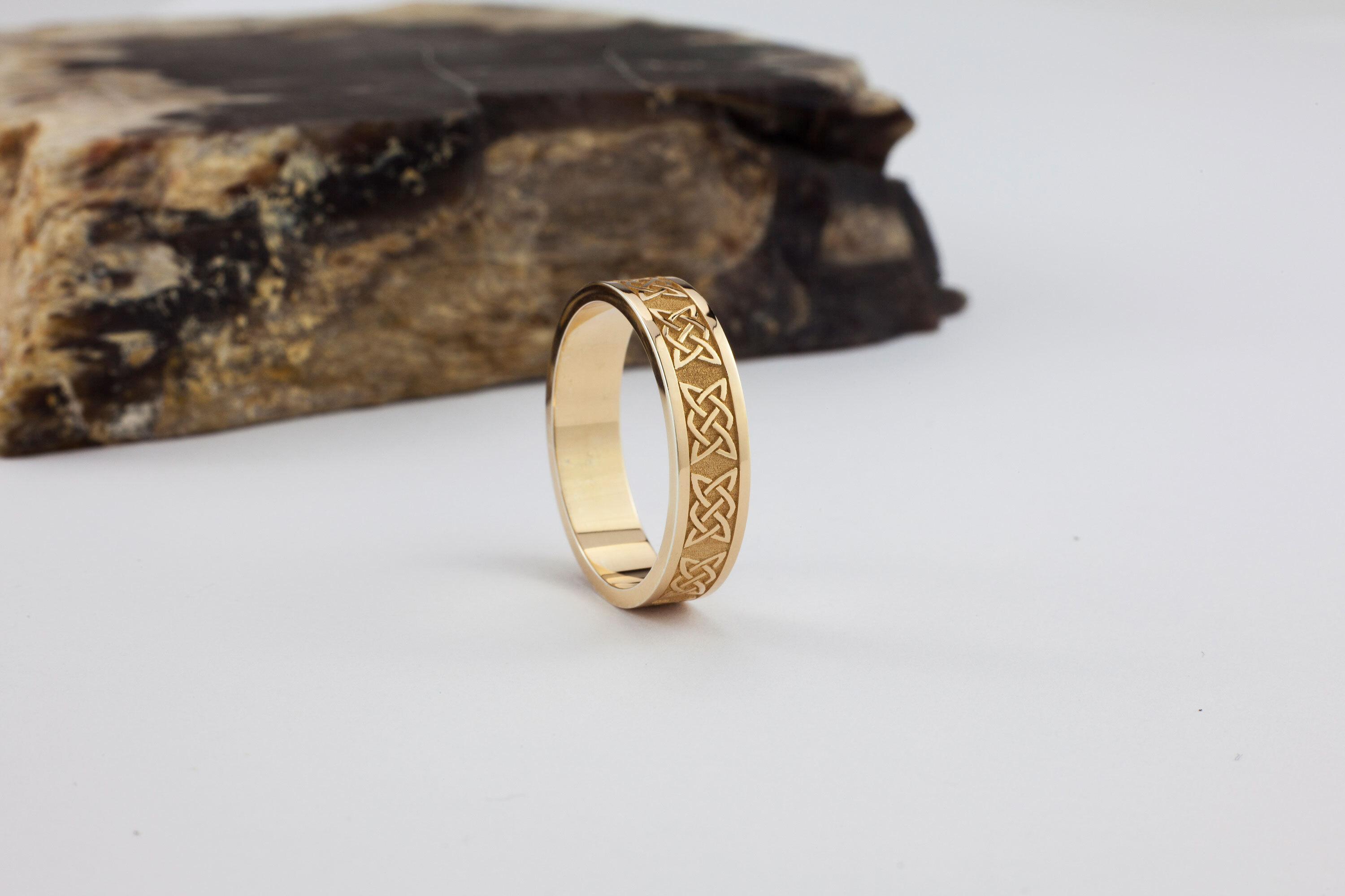 Real 14K Yellow Gold Celtic Knot Ring For Women
