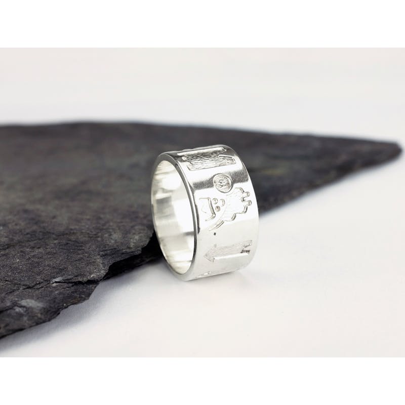 Womens Sterling Silver History Of Ireland Ring