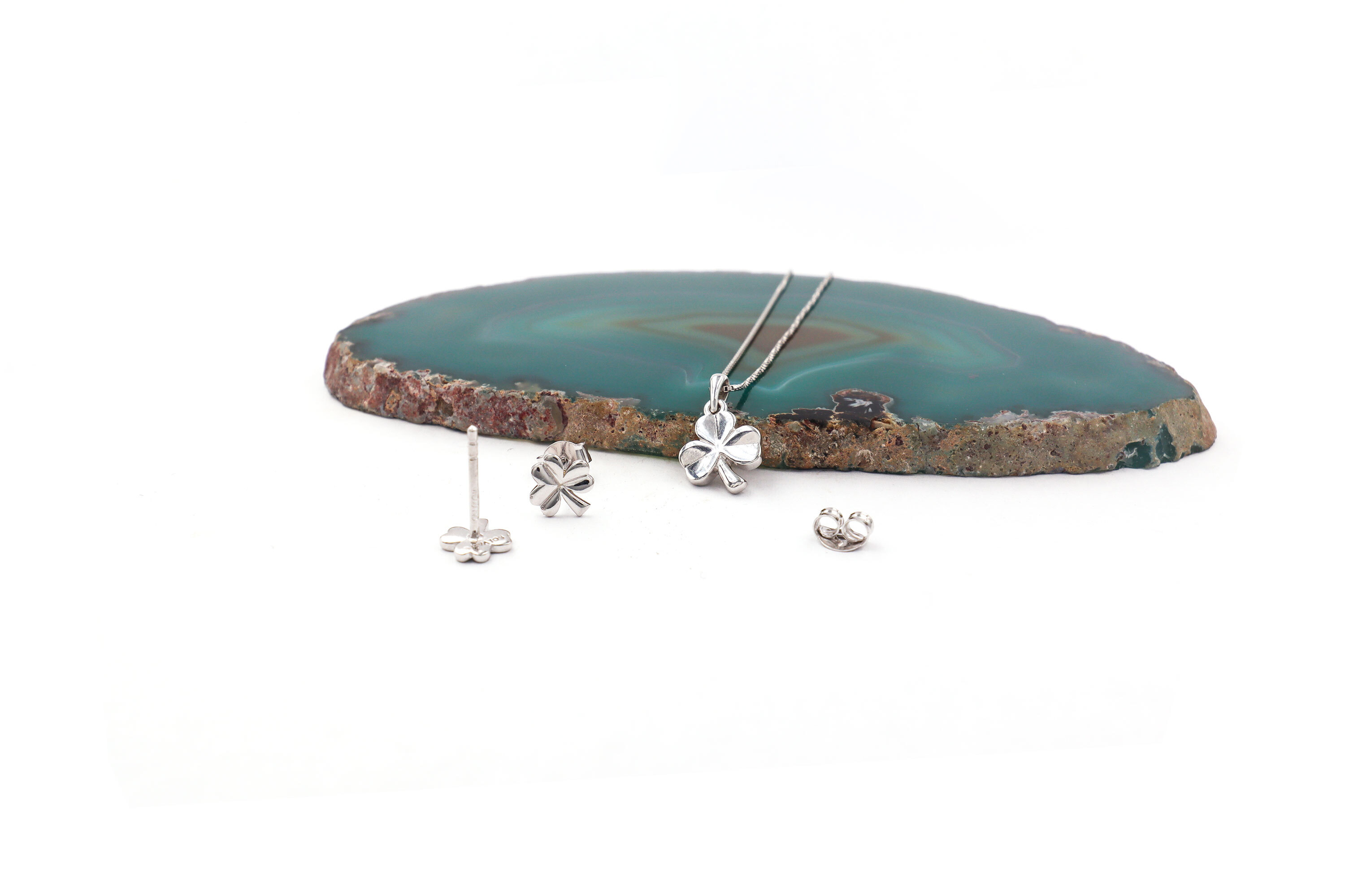 Womens Shamrock Earrings in Sterling Silver