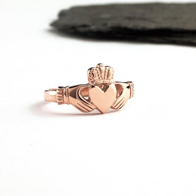 10k Rose Gold Traditional Claddagh Ring