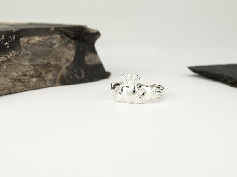 Mens Claddagh Ring in Real Sterling Silver