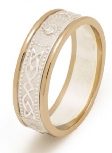 Ardagh Chalice Ring with Trims