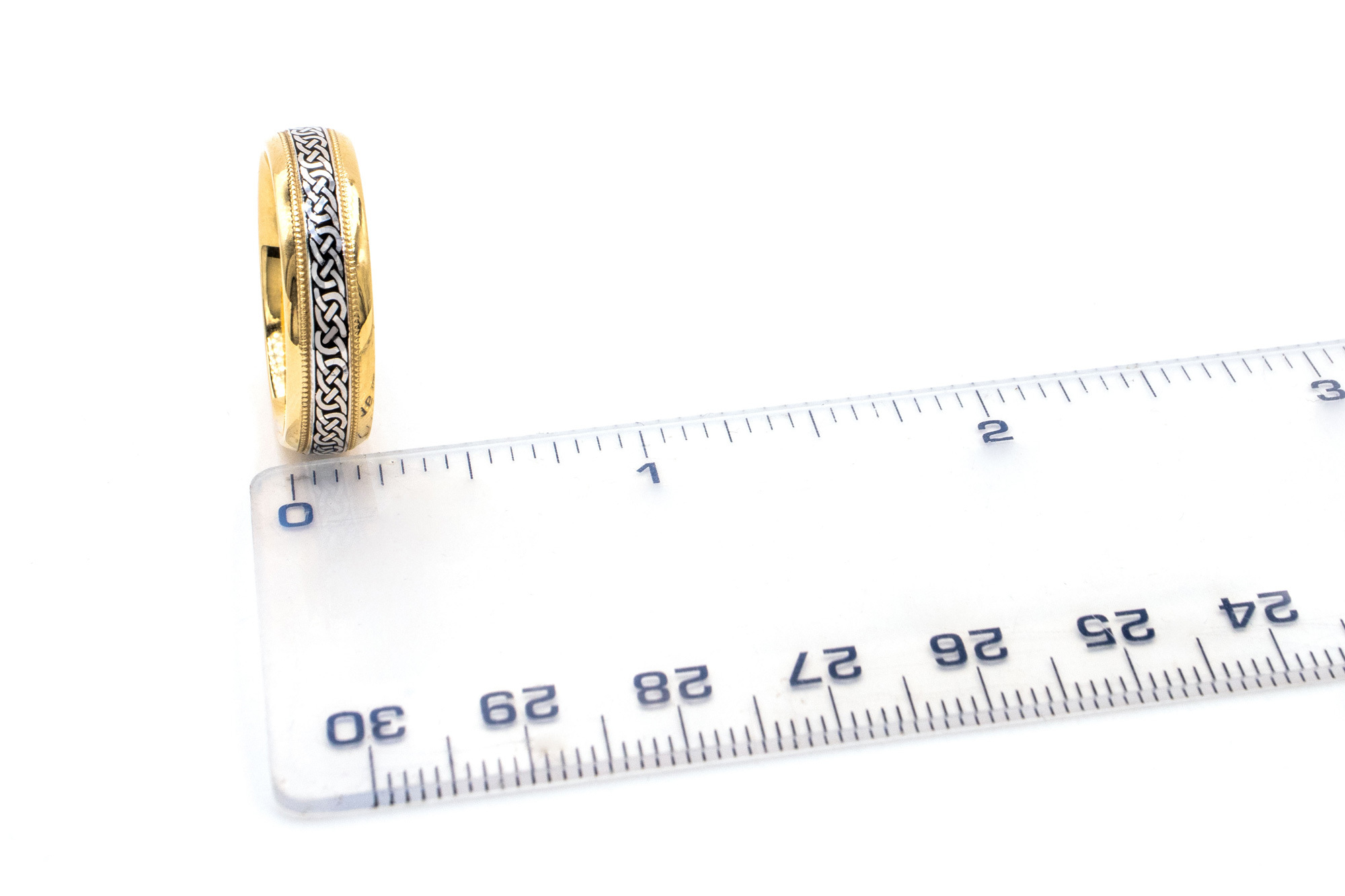 Celtic Knot 6.0mm Ring in 18K Yellow Gold & White Gold