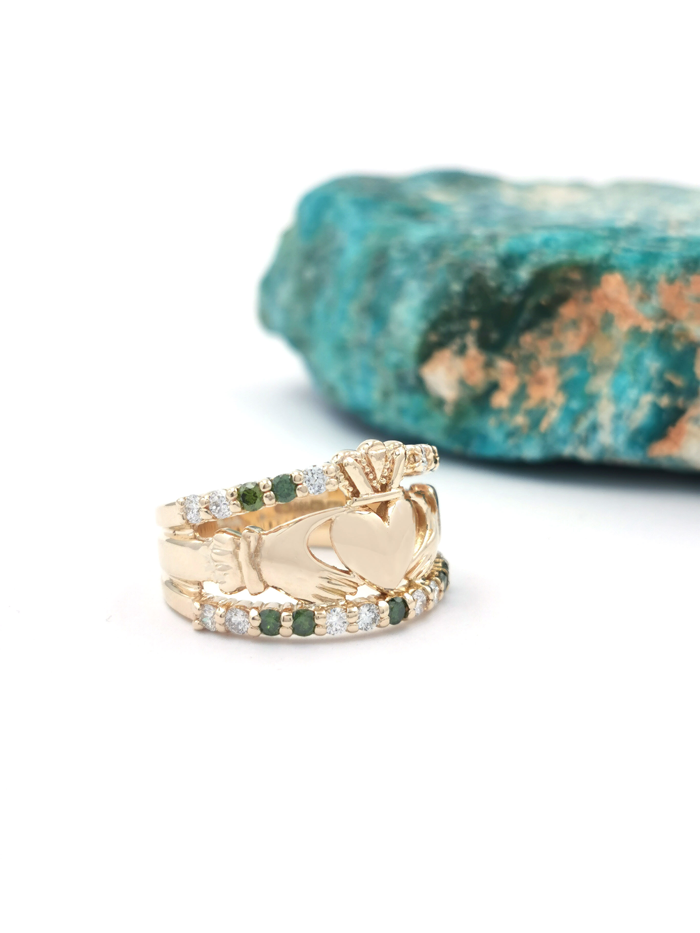 Genuine Yellow Gold Claddagh 12.0mm Ring For Women. Side View.