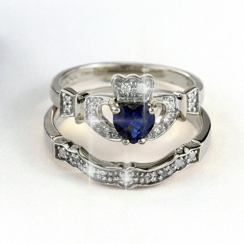 Shop 14k White Gold Diamond Wedding Ring Heavenly Tender 5mm | GLAMIRA  Ireland