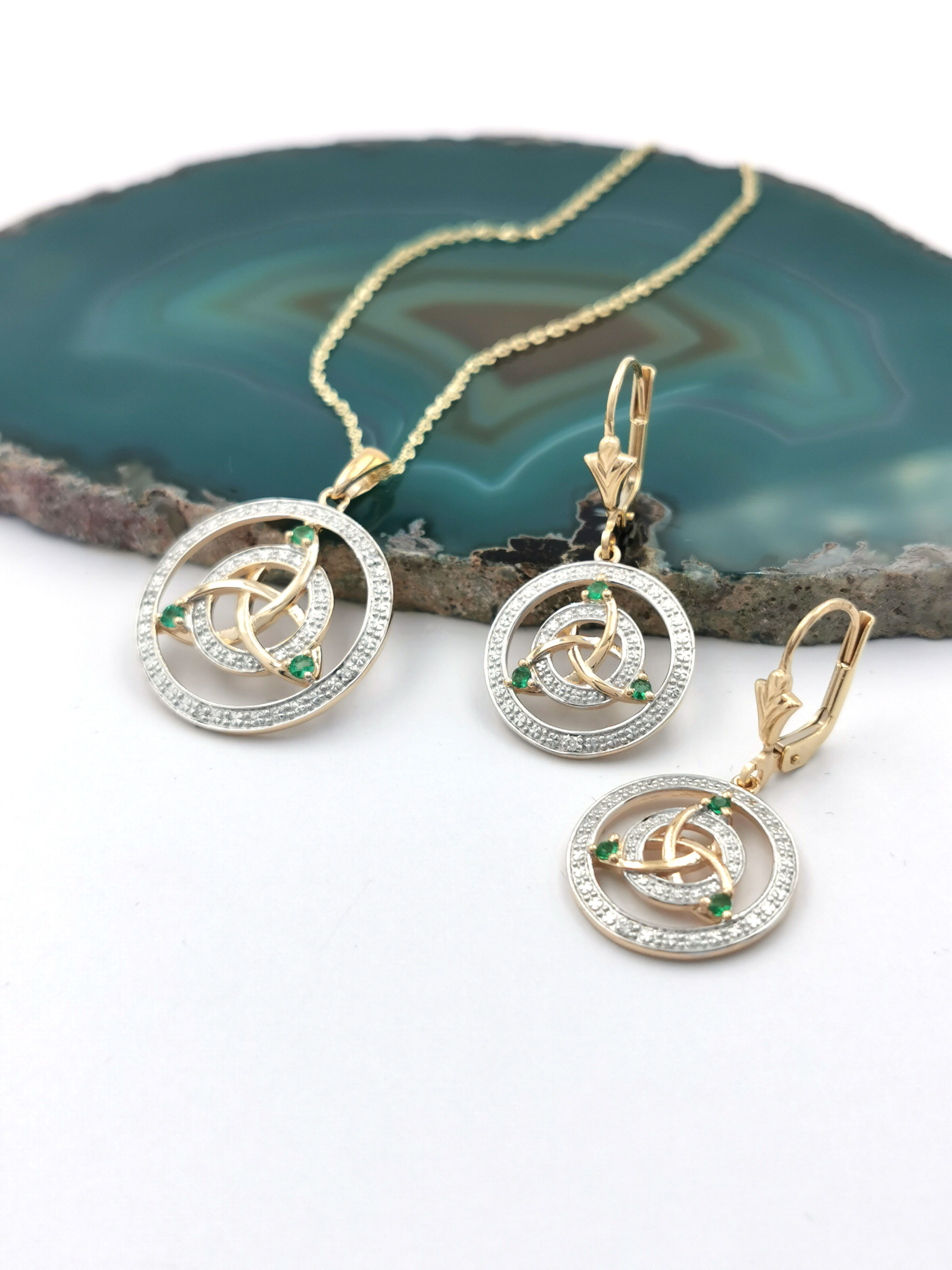 Trinity Knot - Pendant and Matching Earrings