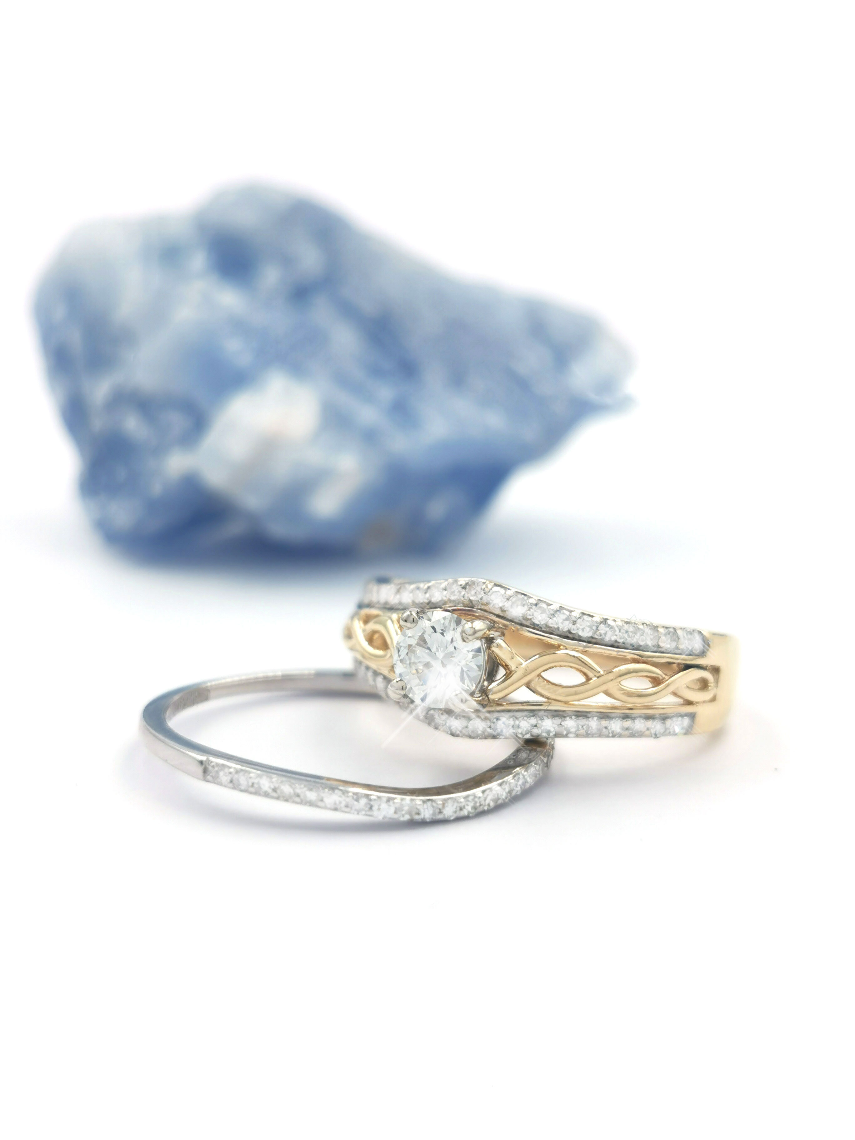 Womens Celtic Knot 0.33ct Natural Diamond Ring in 14K Yellow Gold