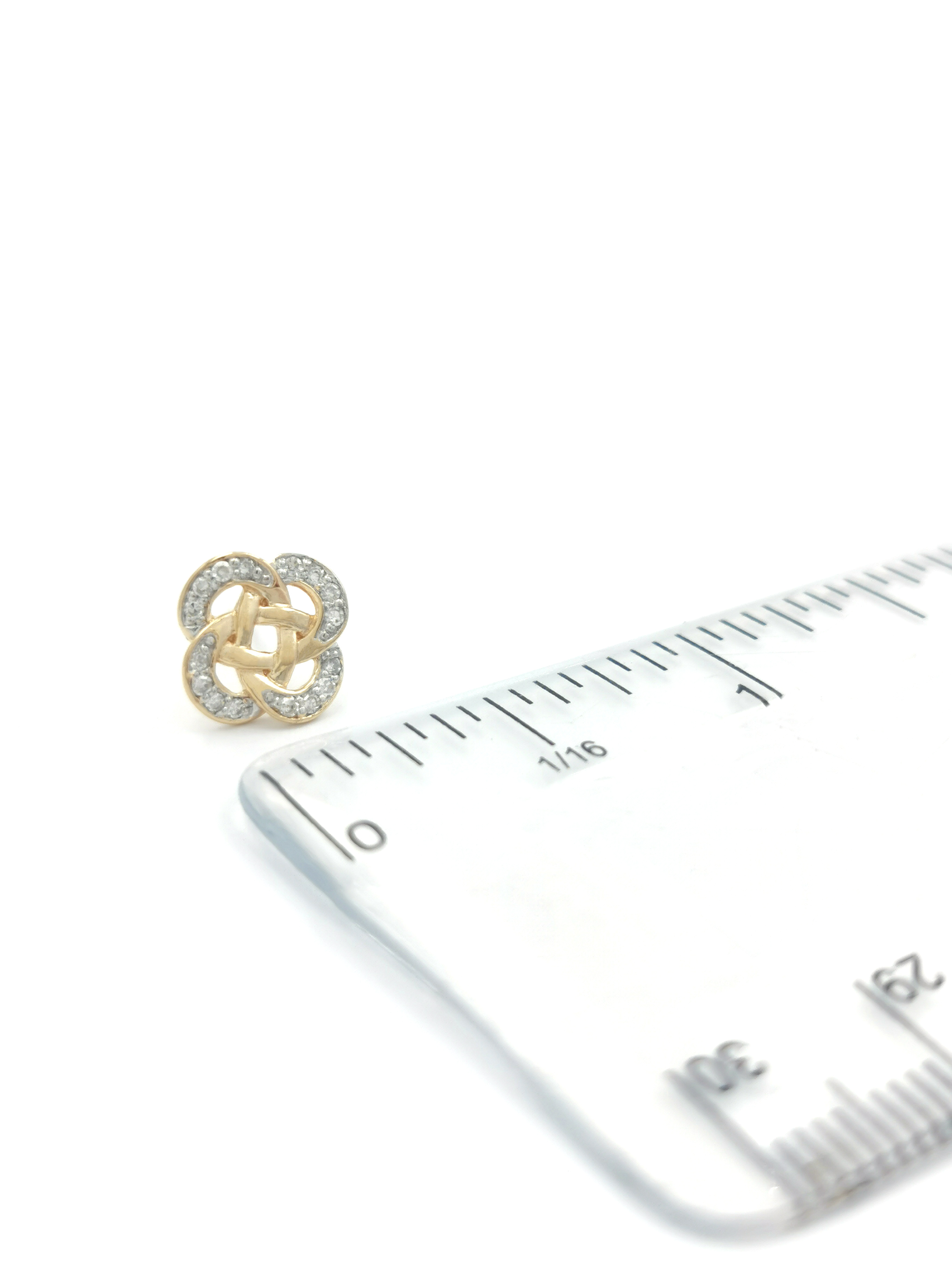 Womens Real Polished Yellow Gold Celtic Knot Gift Set. Picture For Scale.