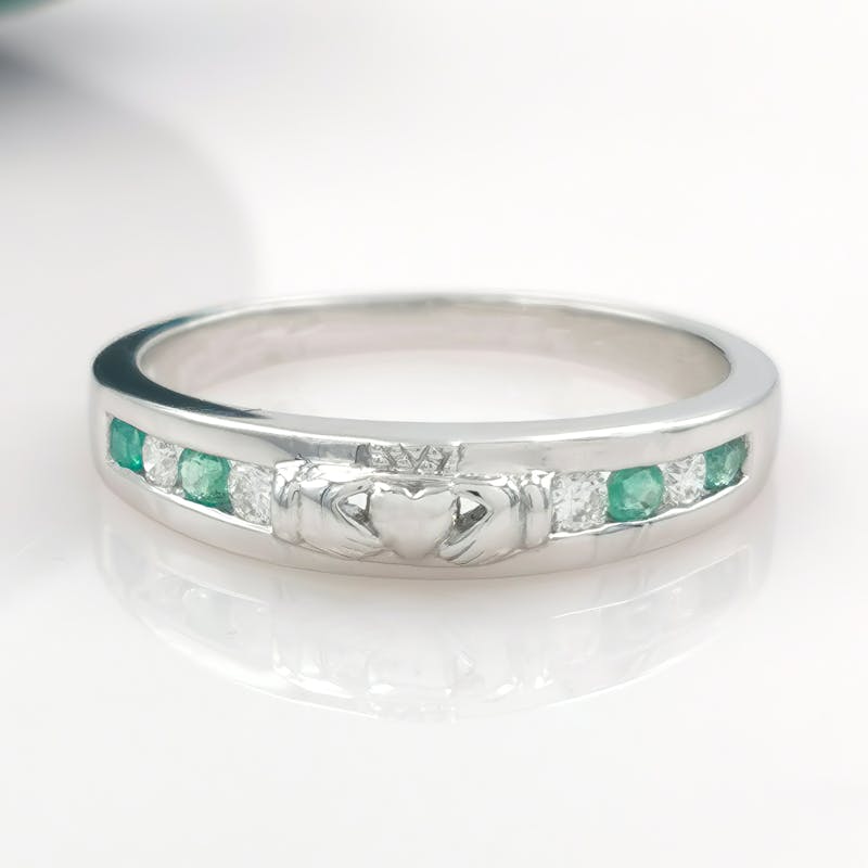 14K Diamond and Emerald Claddagh Ring