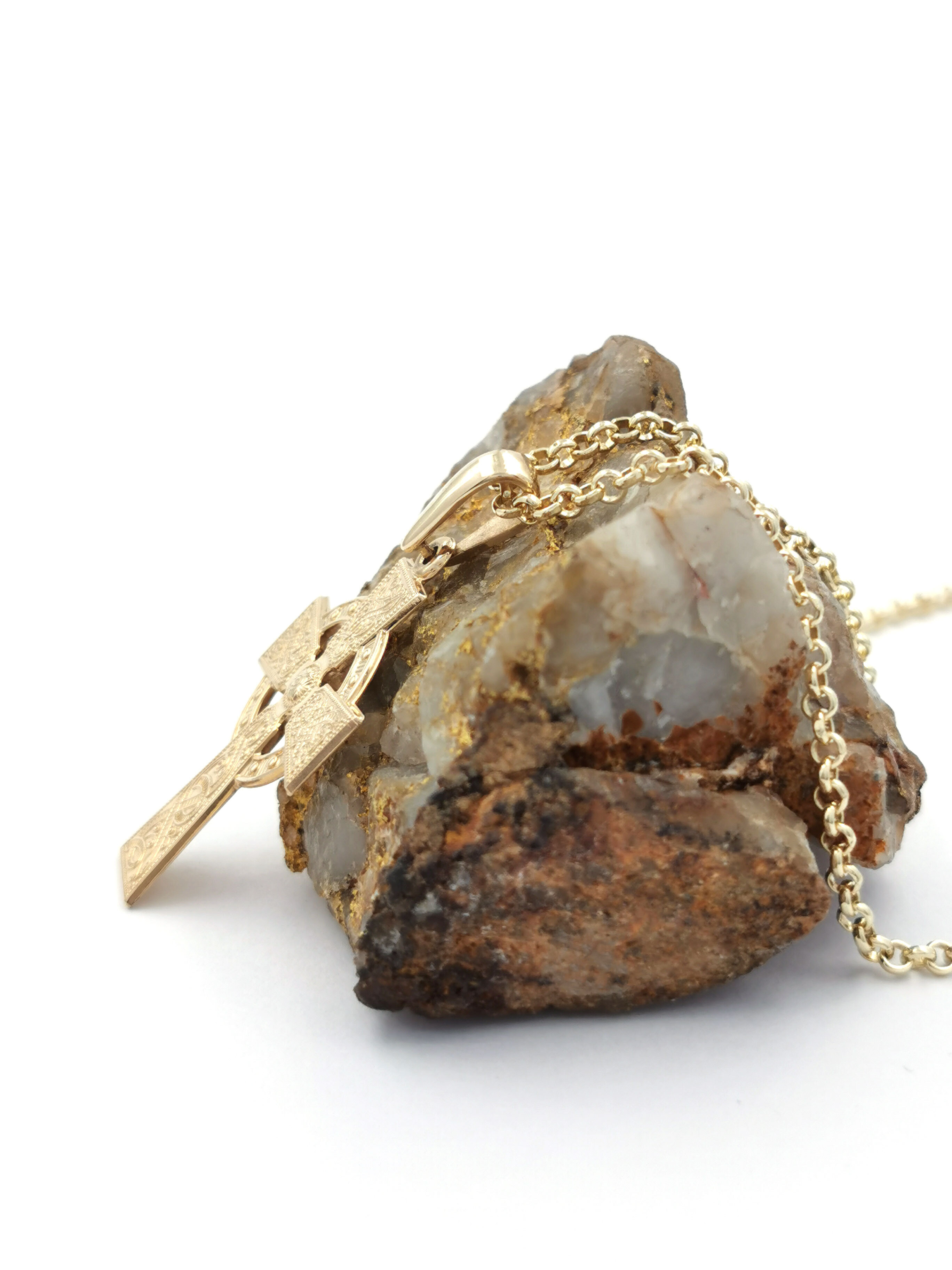 Celtic Warrior Necklace in Real Yellow Gold. Side View.