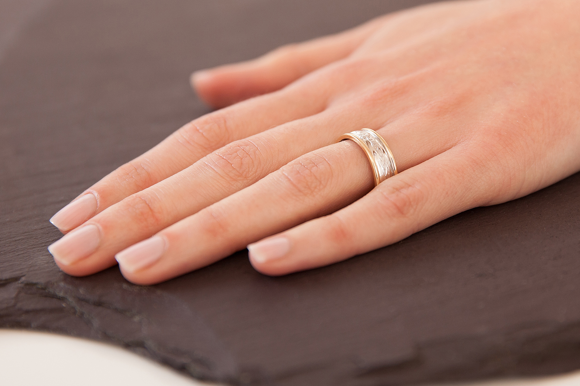 Womens Claddagh & Celtic Knot 6.5mm Ring in Real White Gold & Yellow Gold - Model Photo