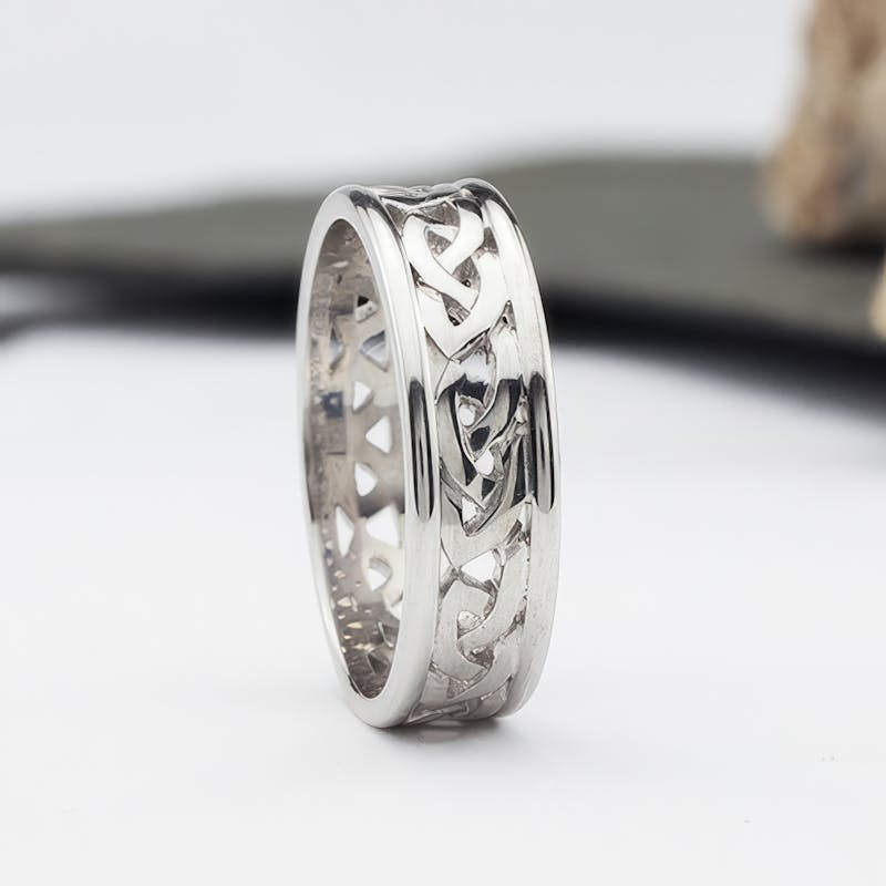6976 white gold pierced celtic knot wedding ring 5mm side view