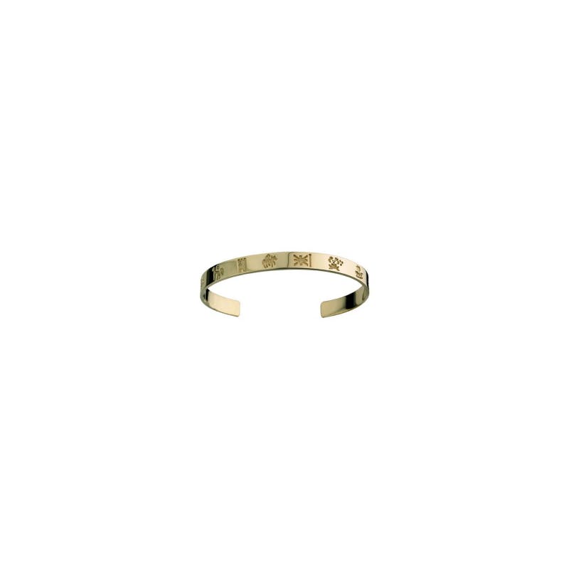 Medium Sized Heirloom Quality 14K Yellow Gold History Of Ireland Bracelet For Women