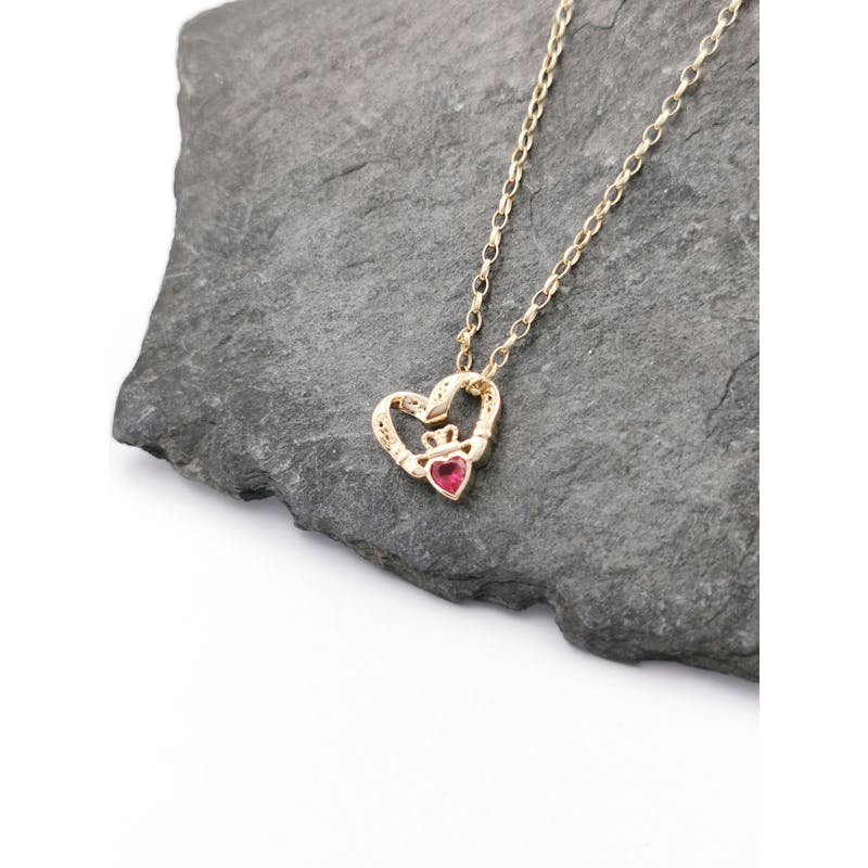 Womens Authentic Yellow Gold Claddagh Necklace