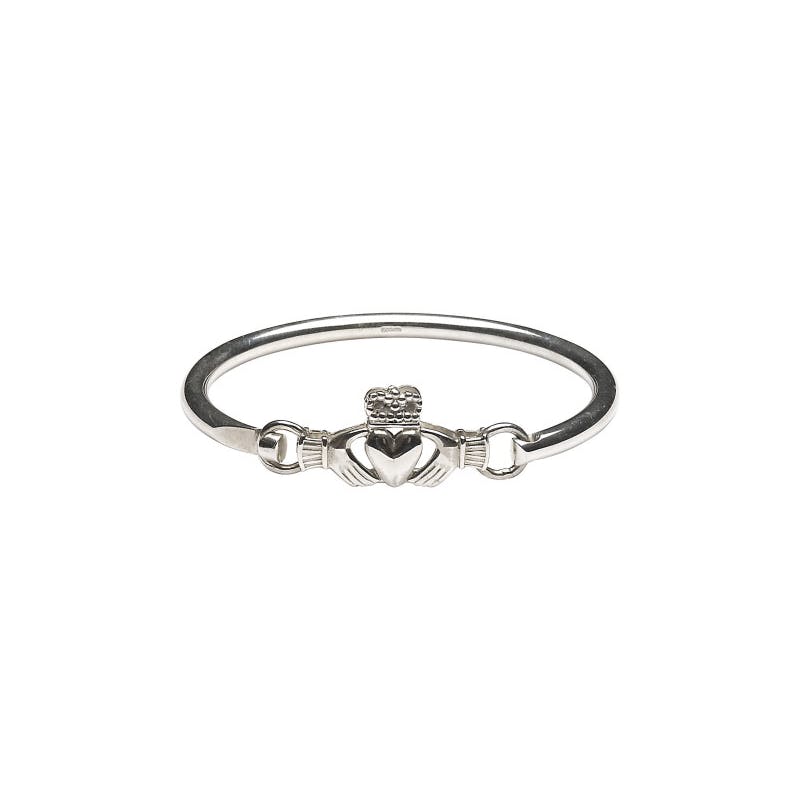 Gorgeous Sterling Silver Claddagh Bracelet For Women