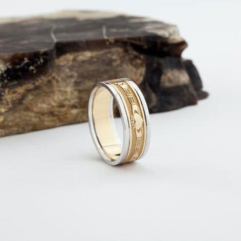 Claddagh ring, claddagh gold ring, celtic ring, traditional ring Claddagh Wedding Rings Made in Dublin, Ireland
