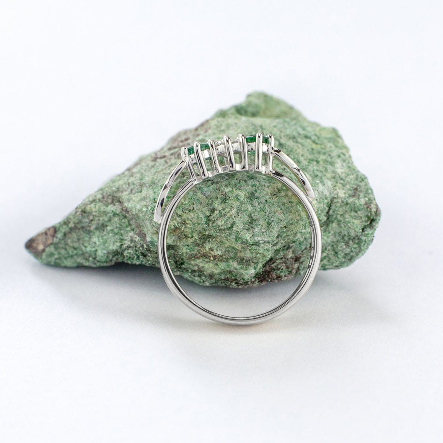 Womens Polished White Gold Trinity Knot 0.50ct Lab Grown Diamond Engagement Ring. Side View.