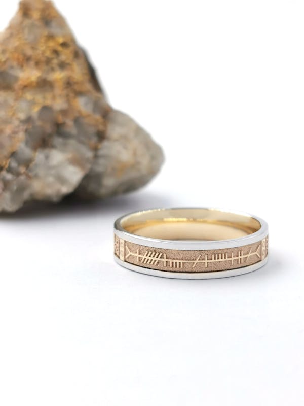 Real 10K Yellow Gold & White Gold Mo Anam Cara & Ogham 5.0mm Ring For Men With a Florentine Finish