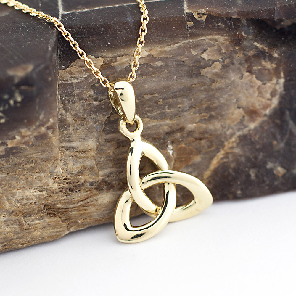 gold trinity knot pendant