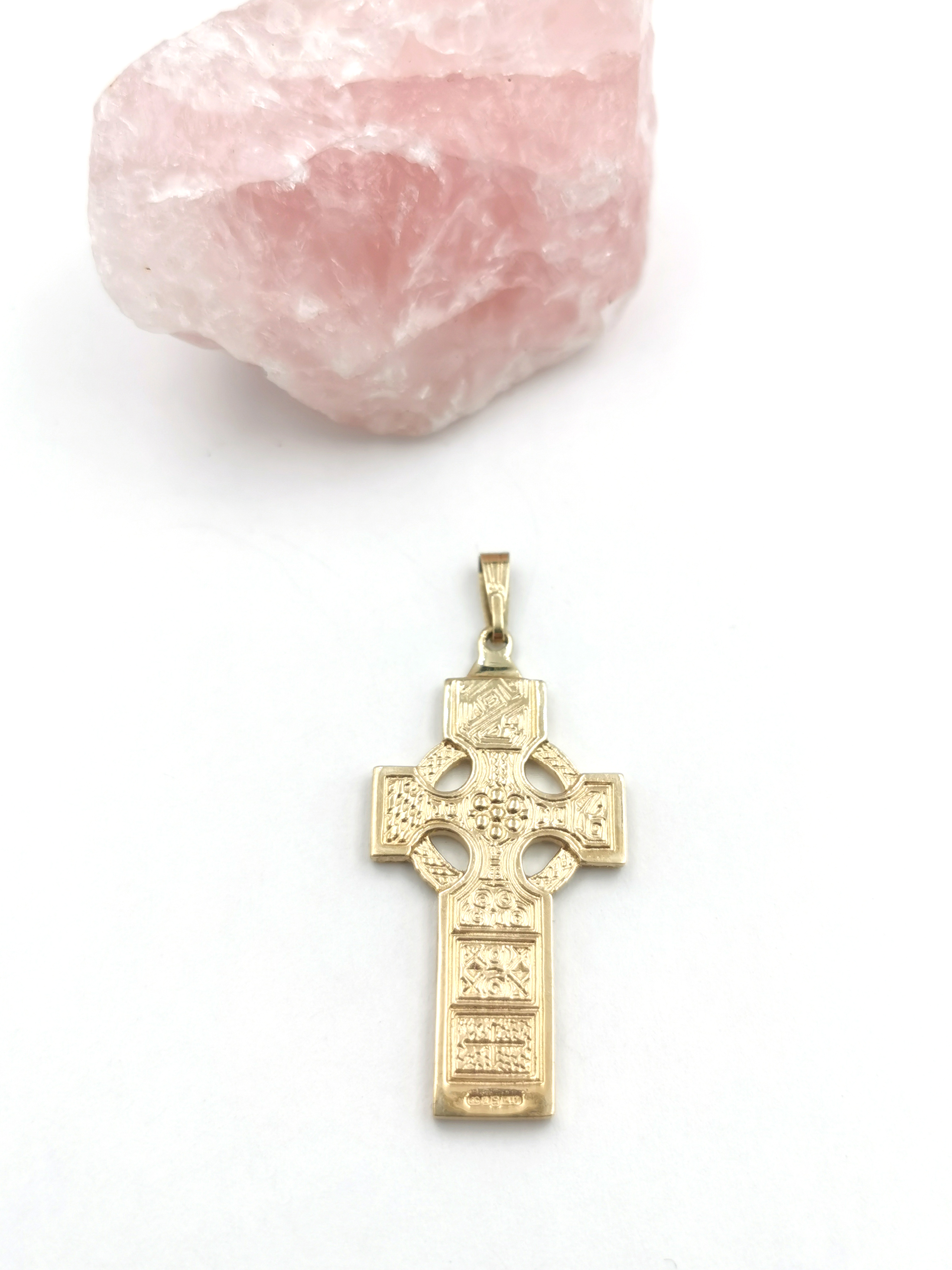 Celtic Cross Necklace in Yellow Gold