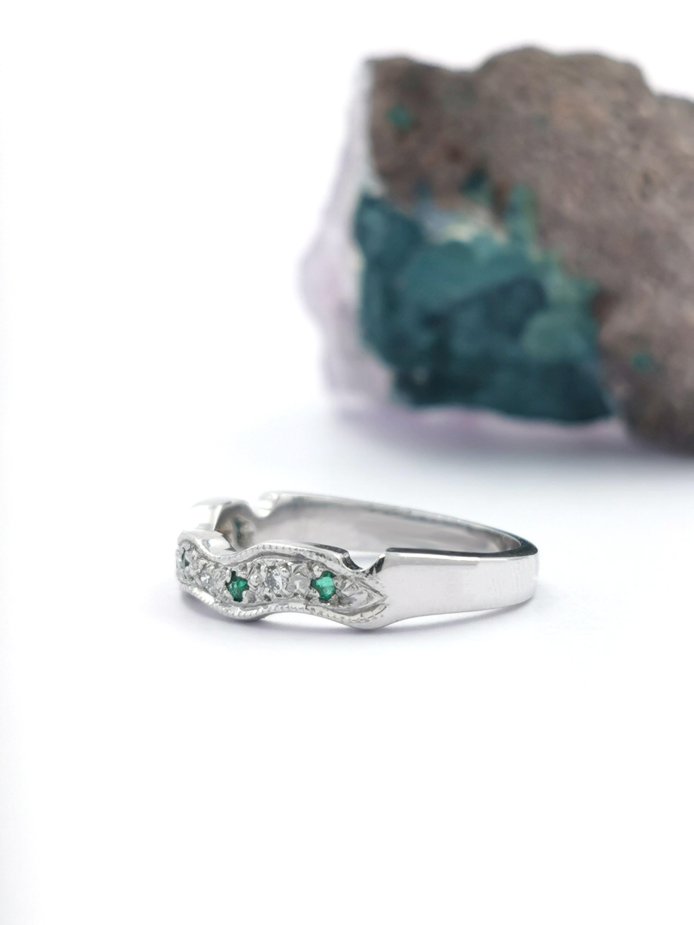 Gorgeous 14K White Gold Claddagh Ring For Women