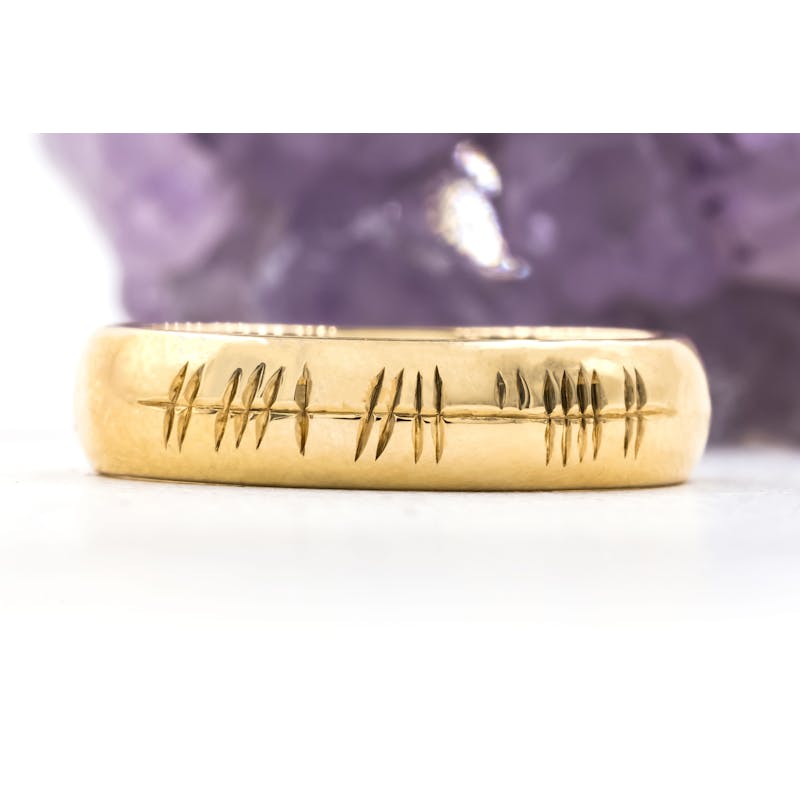 Authentic Polished 18K Yellow Gold Ogham Personalizable Wedding Ring