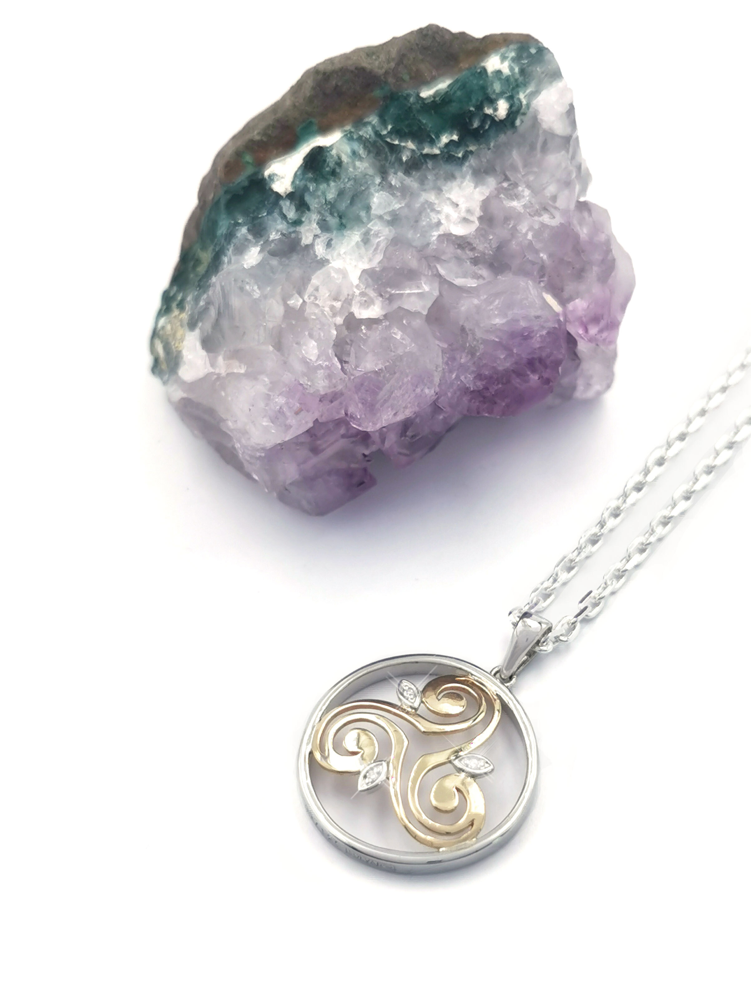 Triskele & Newgrange - Shown on Light Cable Chain