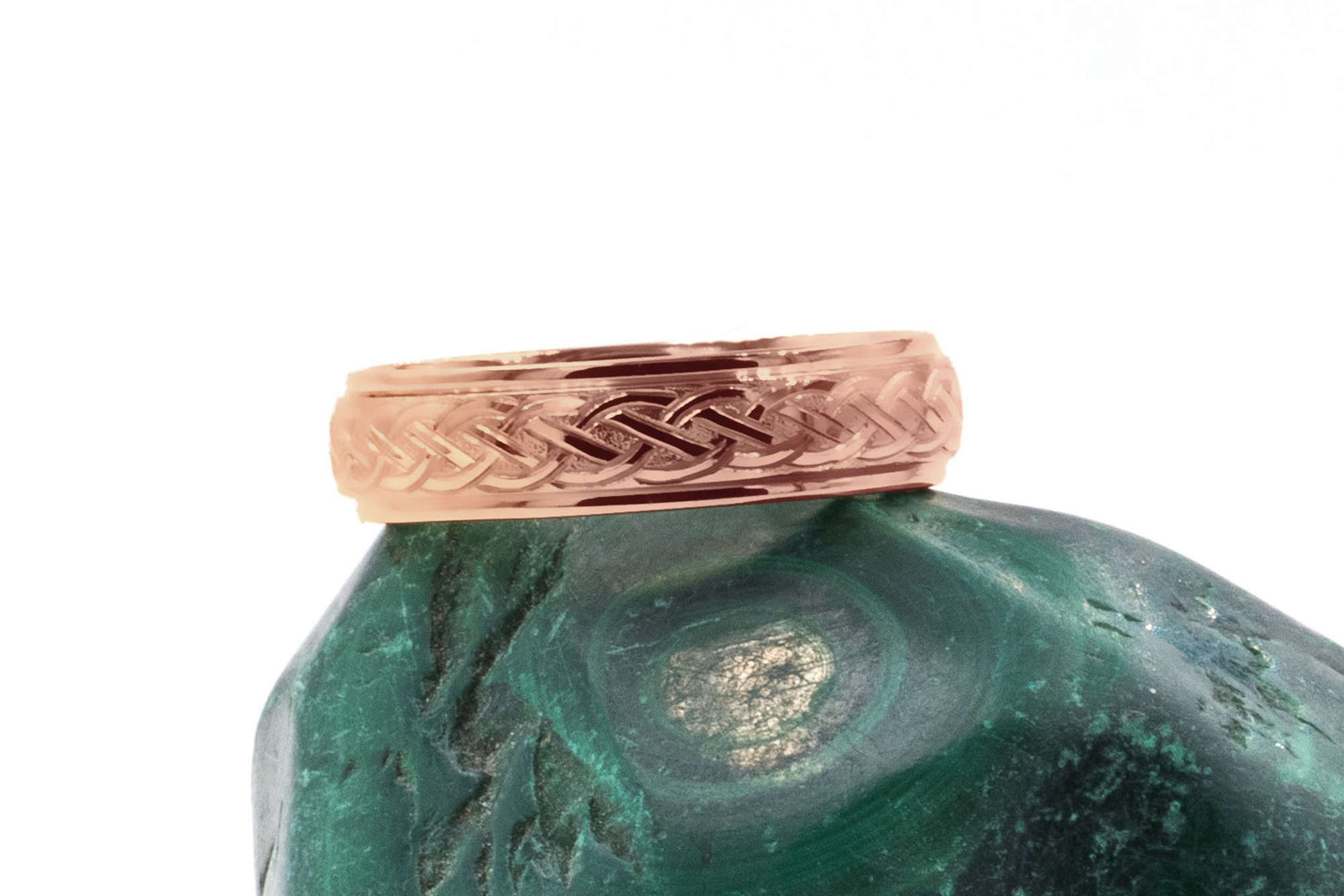 Striking 18K Rose Gold Celtic Knot 7.0mm Ring