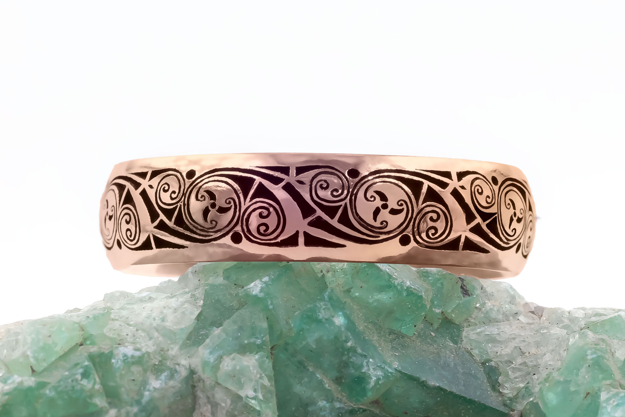 Triskele 5.0mm Ring in 18K Rose Gold With a Cerin Finish