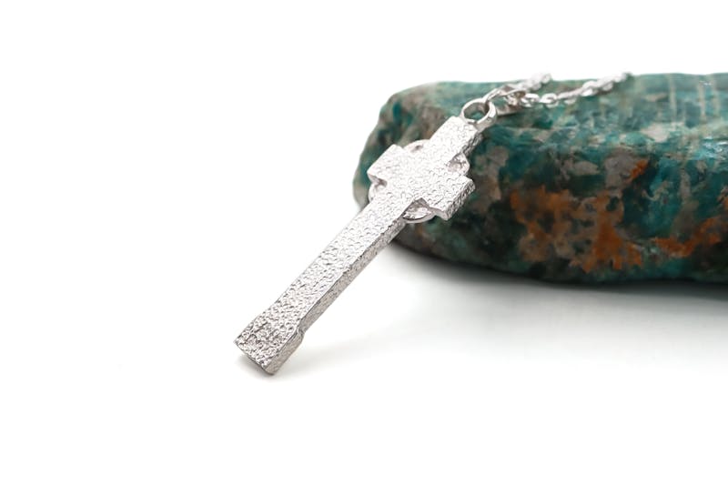 Gorgeous Sterling Silver High Crosses Of Ireland Necklace