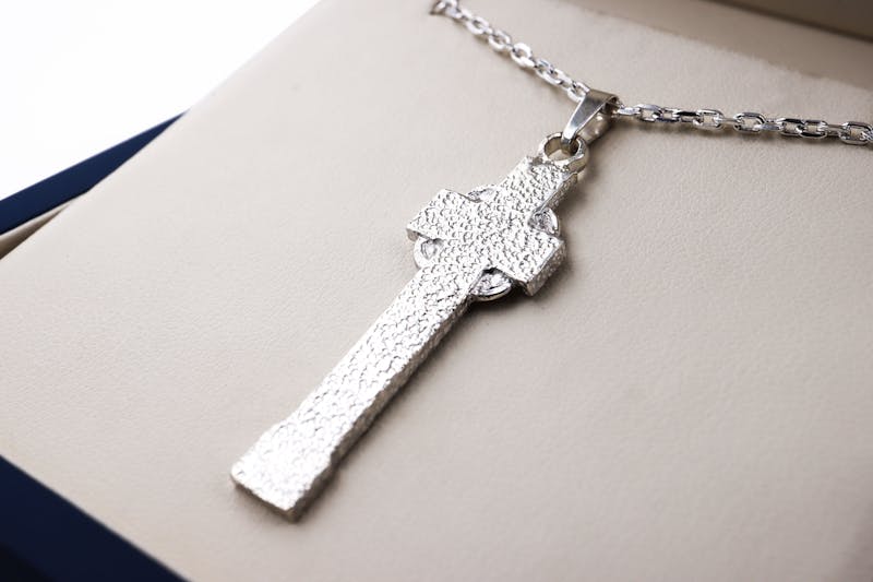 Gorgeous Sterling Silver High Crosses Of Ireland Necklace