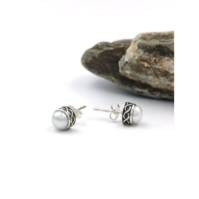Striking Sterling Silver Celtic Knot Earrings For Women