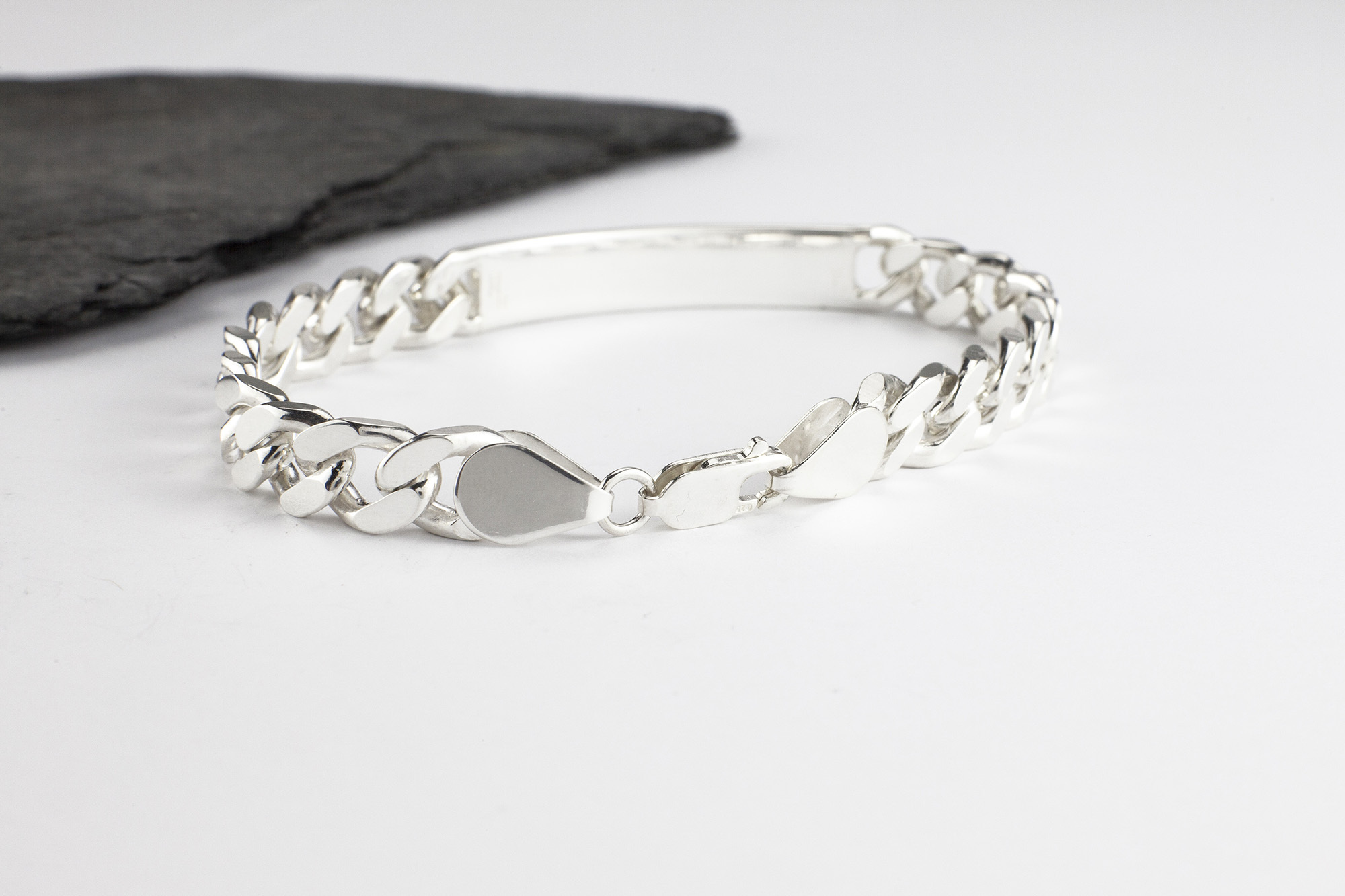 Gucci Interlocking bracelet in 925 sterling silver | GUCCI® US