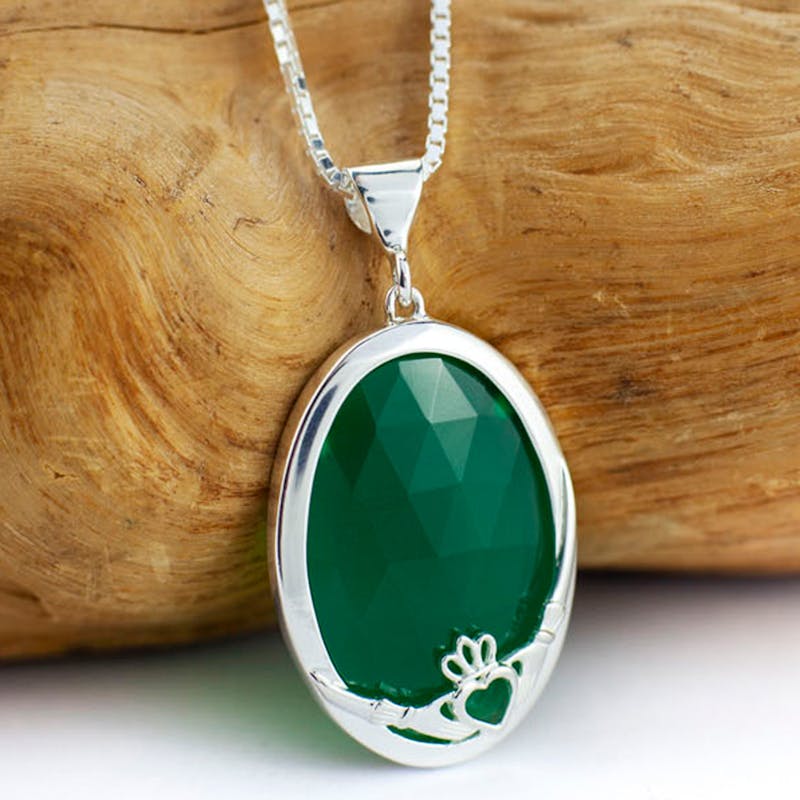 Sterling Silver Green Onyx Claddagh Pendant
