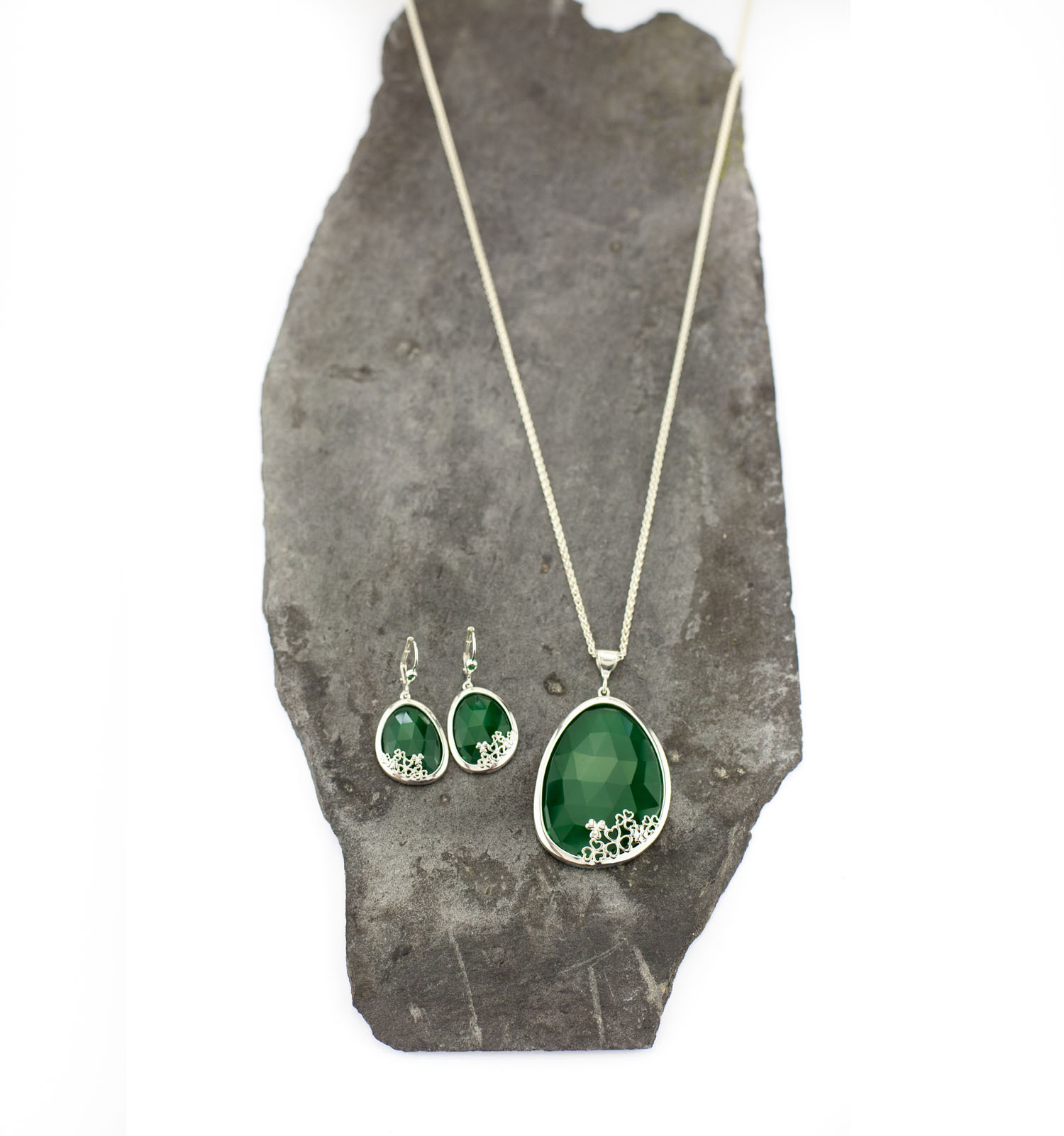 Womens Sterling Silver Shamrock Earrings