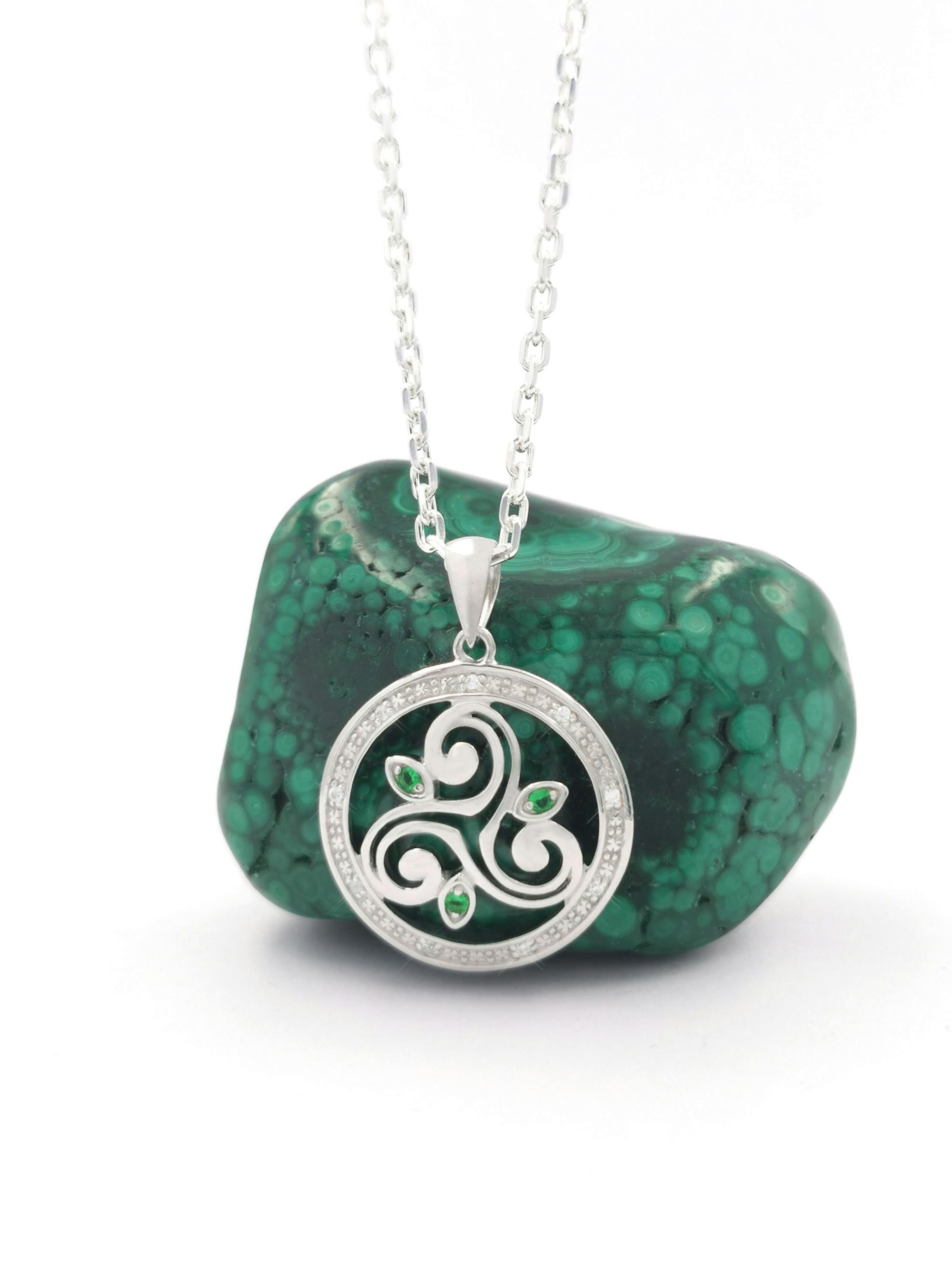 Silver triskele pendant Clearance
