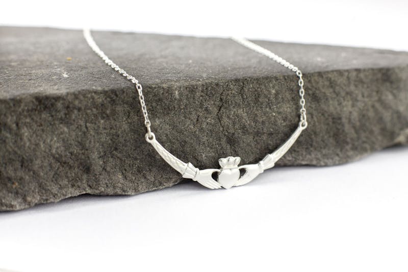 Attractive Sterling Silver Claddagh Necklace For Women