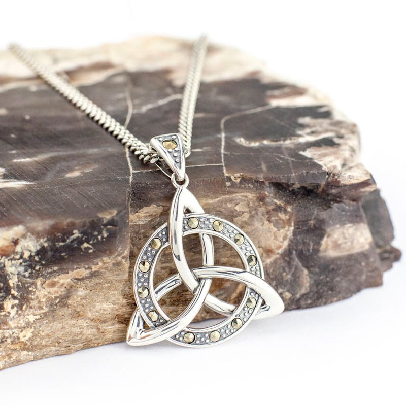 Marcasite Stones Circle Pendant