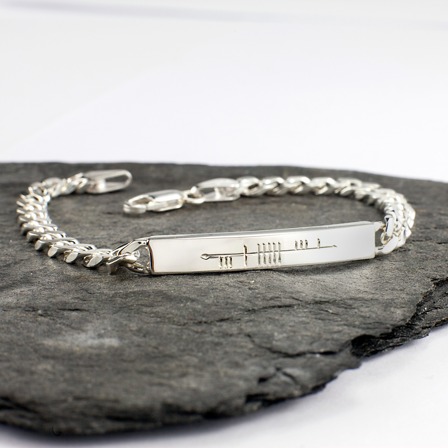 Customizable Stainless Steel Name Bracelets & Cuff Bangles Today For Women  And Men Gold Color With Handwriting Script B3124 From Yscrd, $30.45 |  DHgate.Com